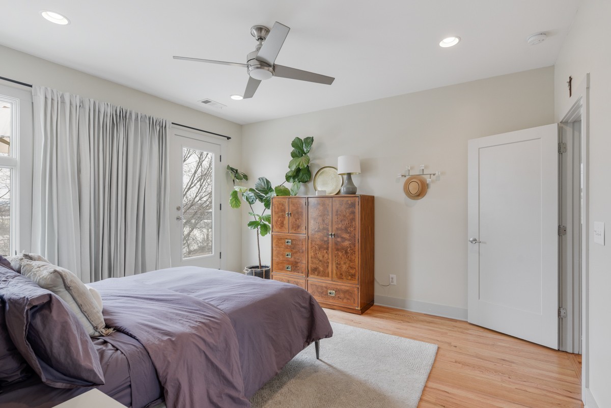 1006 Ozark St