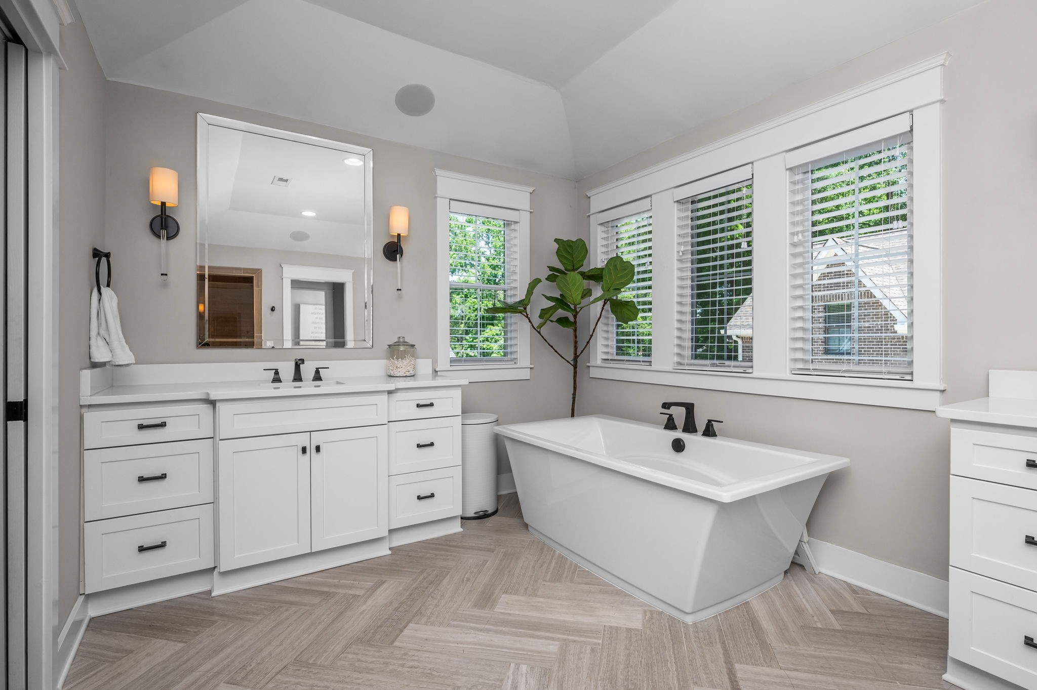 120 Cheekwood Ter