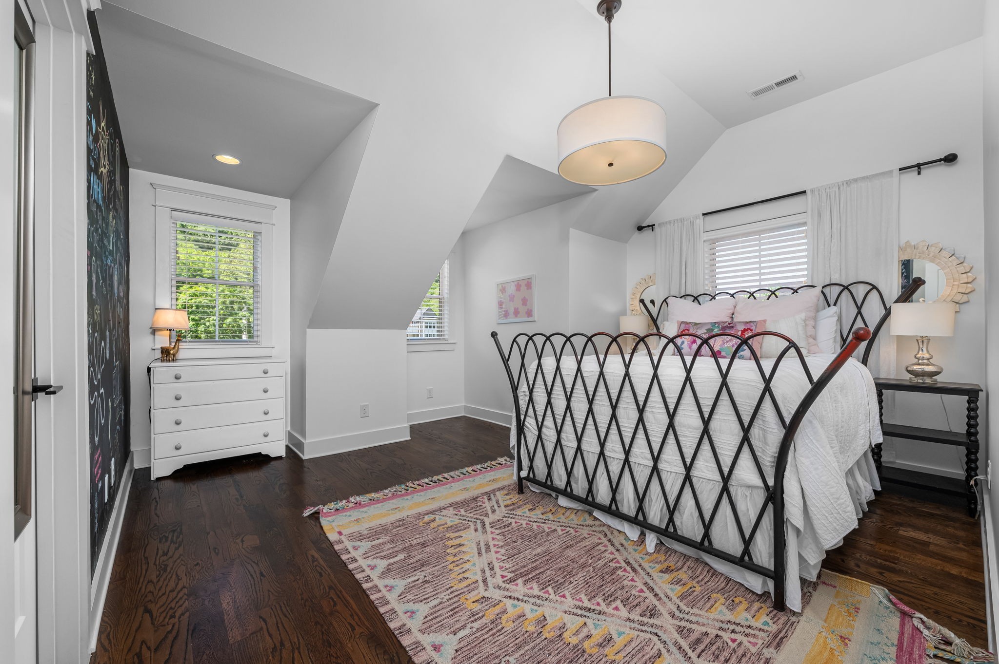 120 Cheekwood Ter
