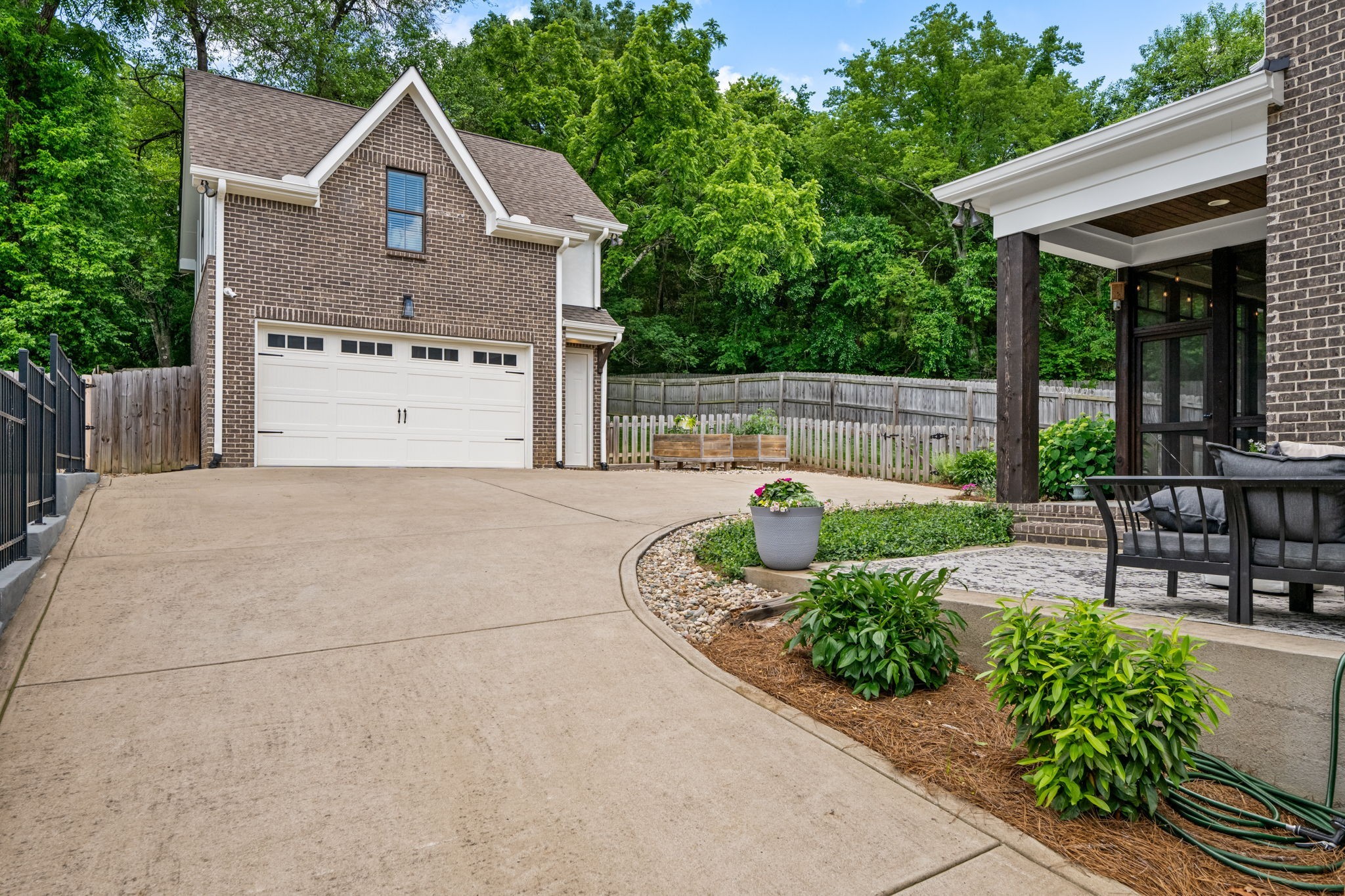 120 Cheekwood Ter