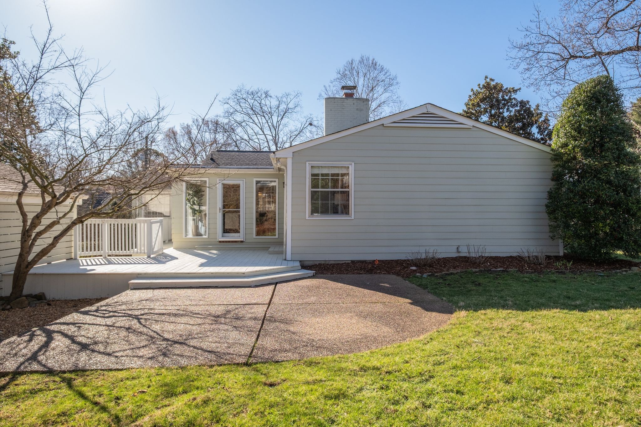 4000 Skyline Dr