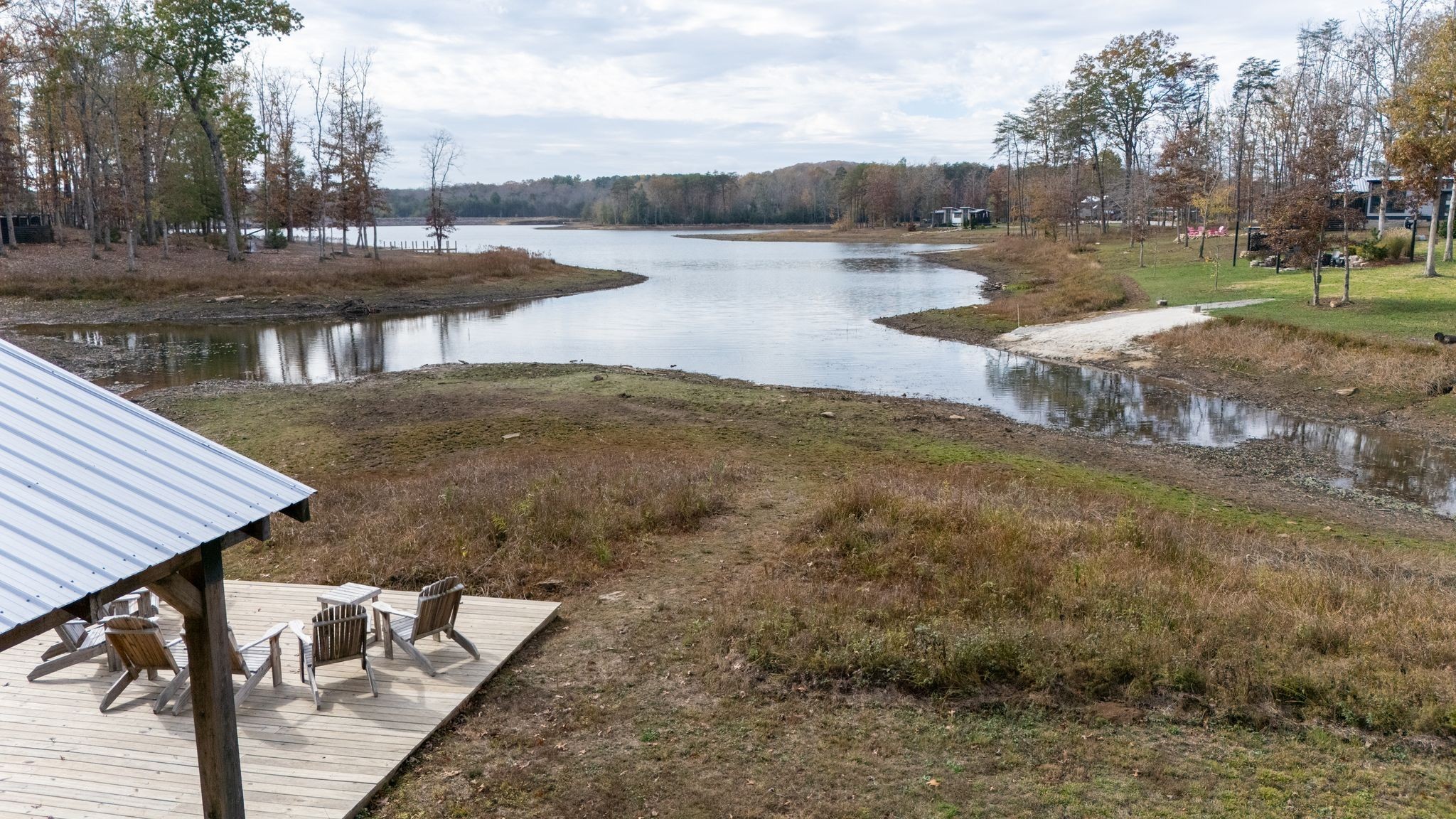 672 Waters Edge Way