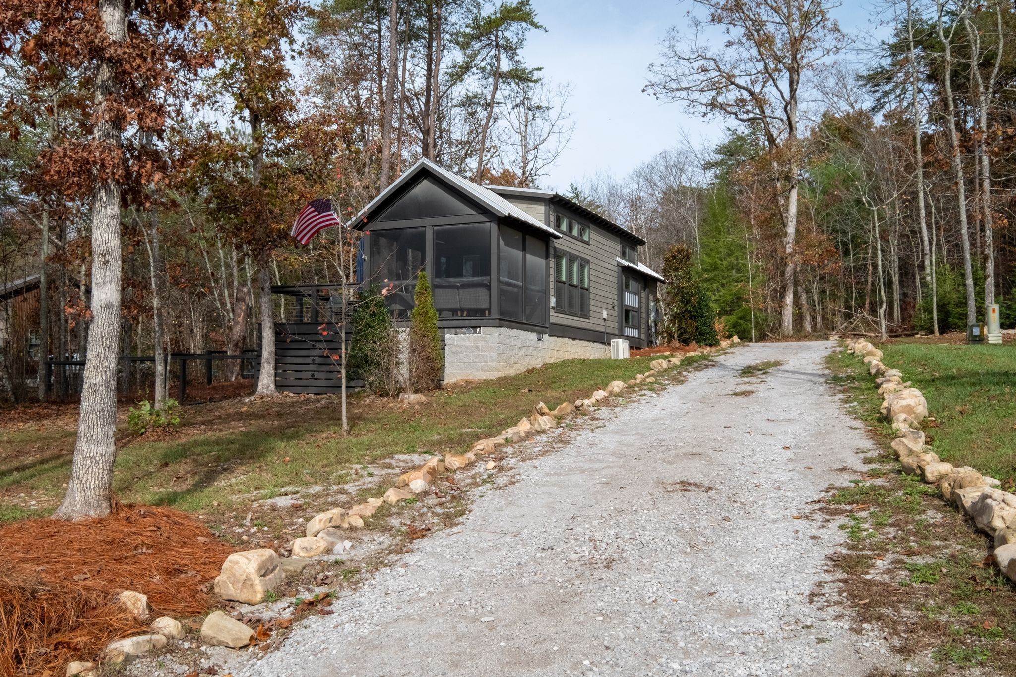 672 Waters Edge Way
