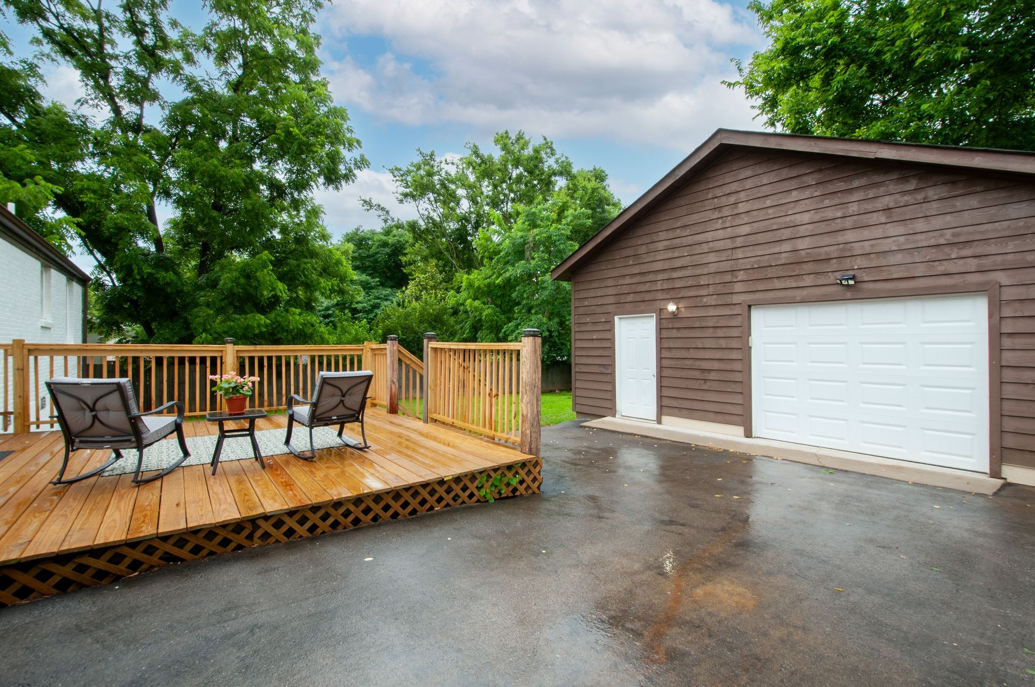 2917 Leatherwood Dr
