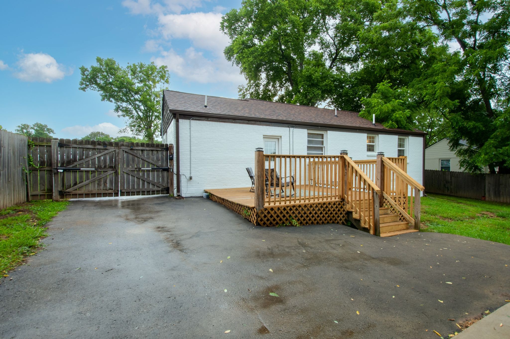 2917 Leatherwood Dr