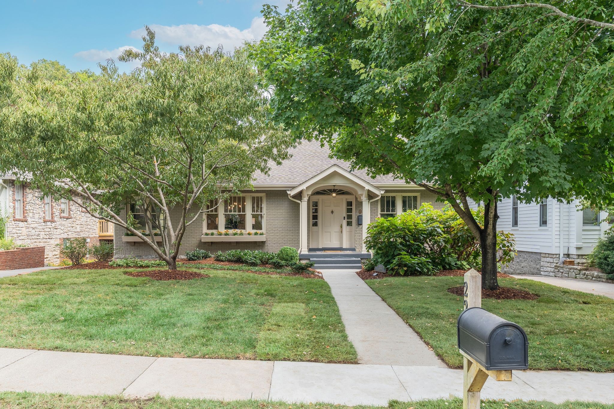 222 Carden Ave