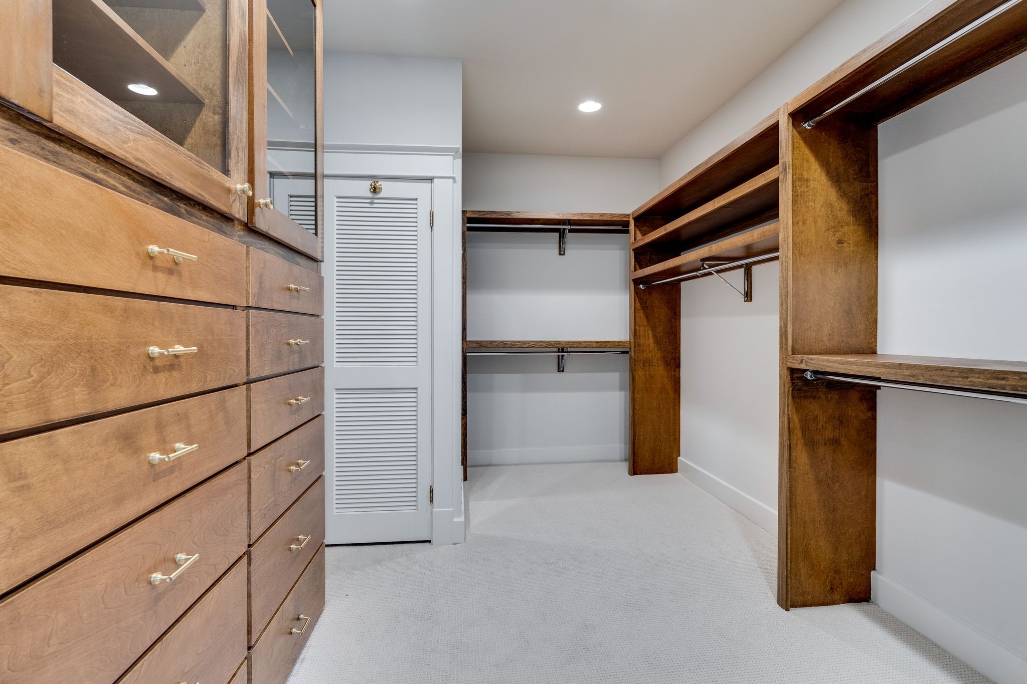 222 Carden Ave
