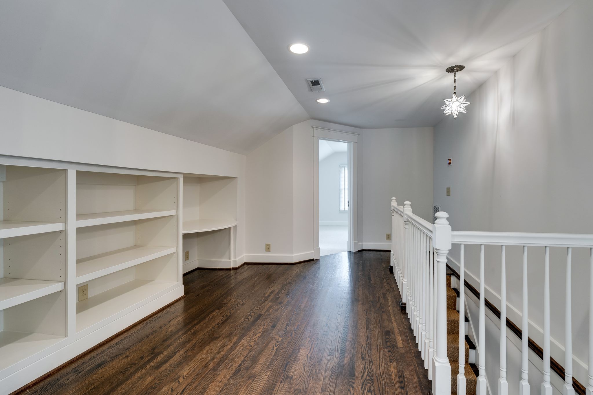 222 Carden Ave