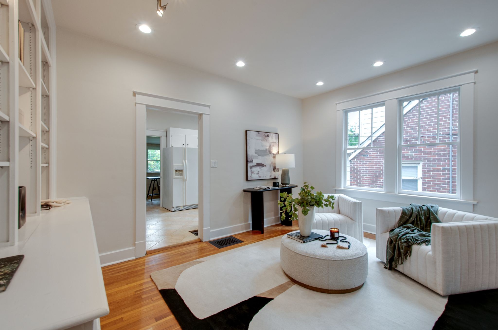 124 Bowling Ave