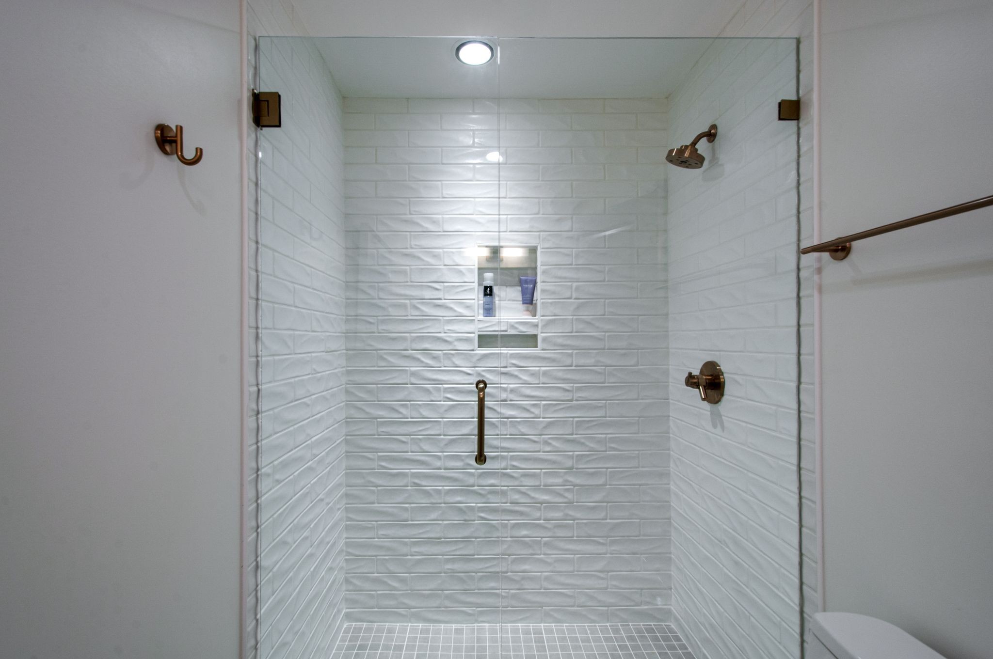 3803 Woodmont Ln Unit: A