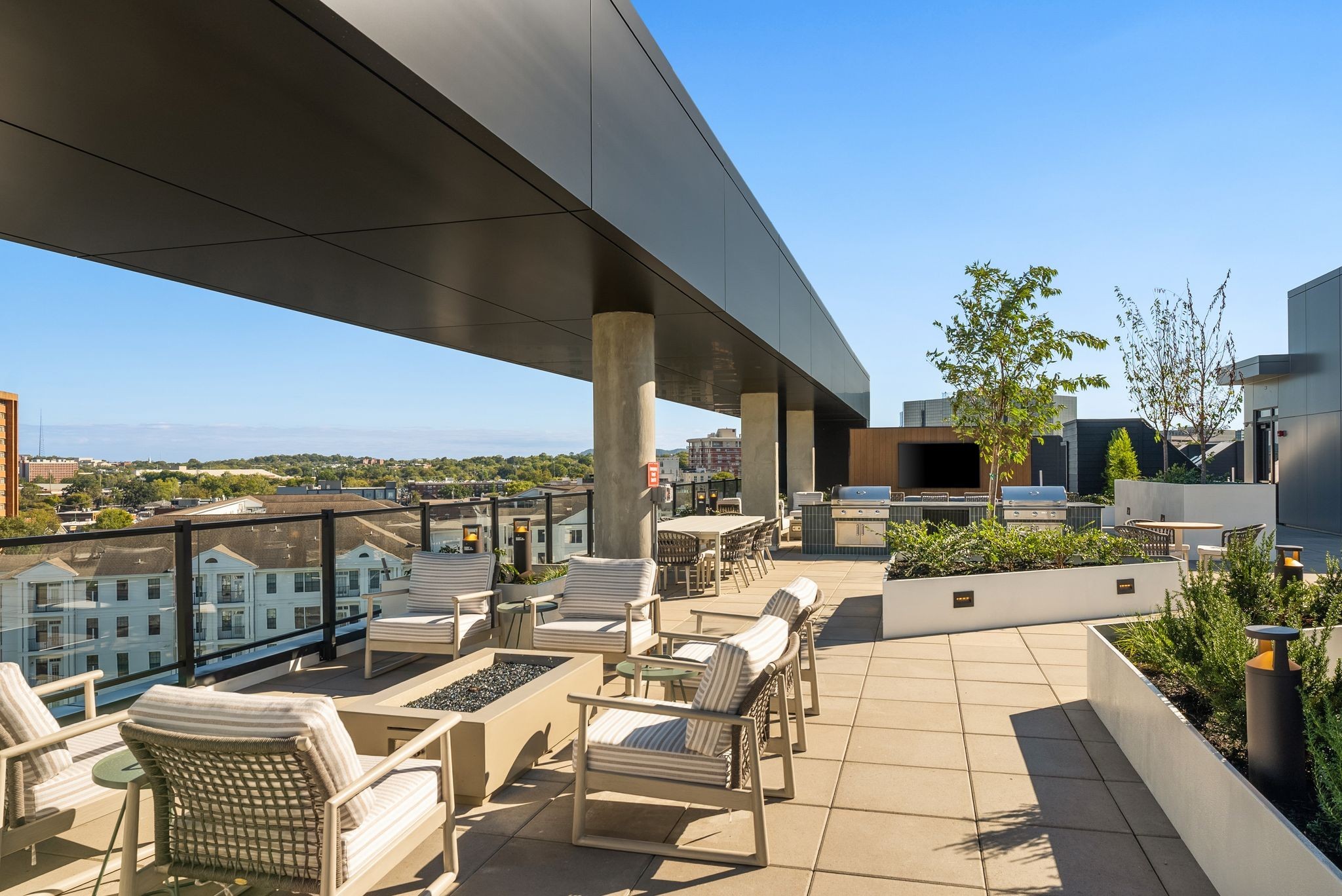 321 31st Ave, N Unit: 415