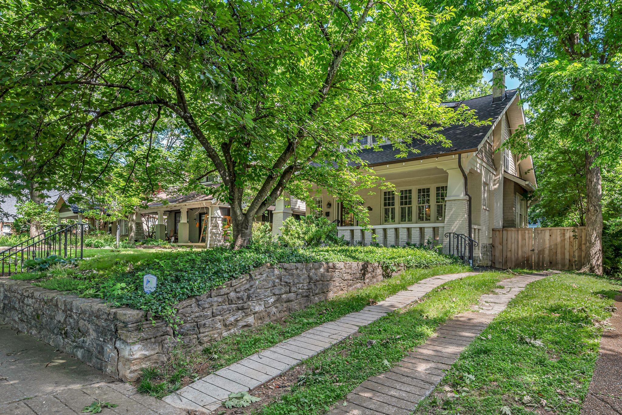3511 Central Ave