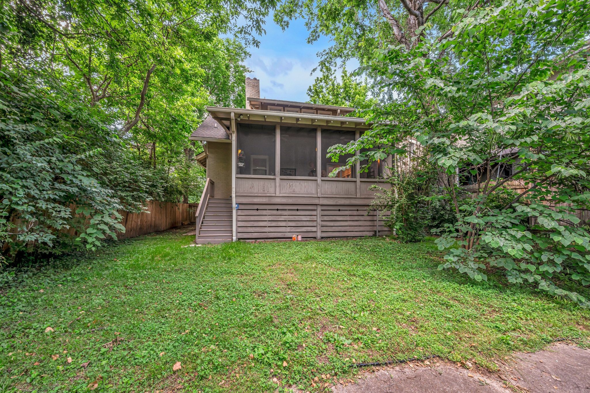 3511 Central Ave