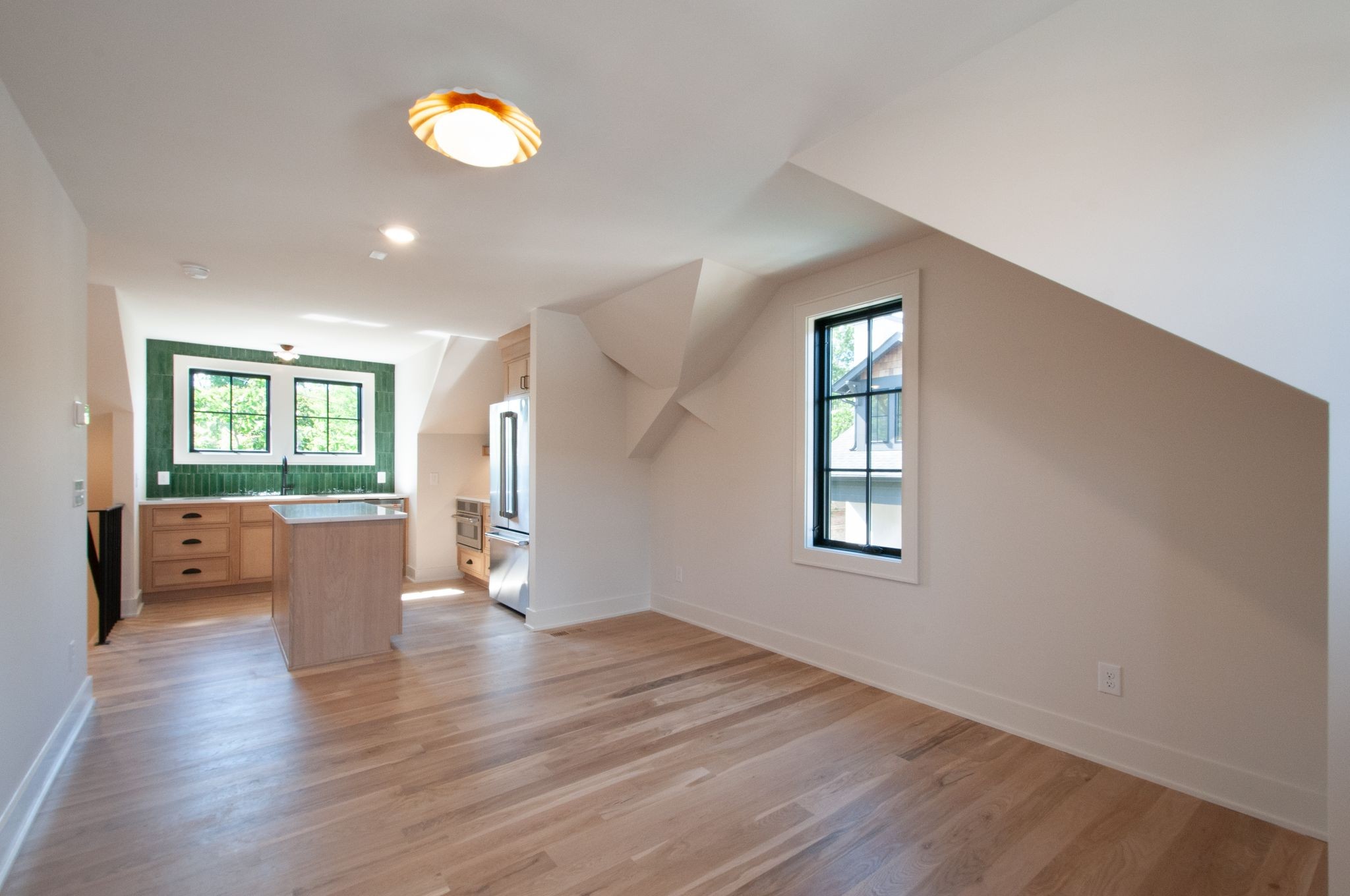 1405 Beechwood Ave