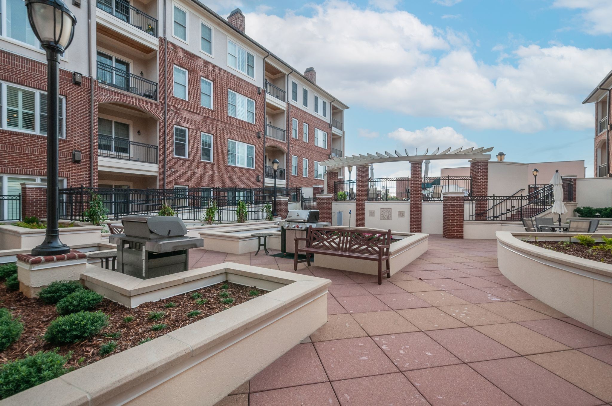 4120 Ridgefield Dr Unit: 402