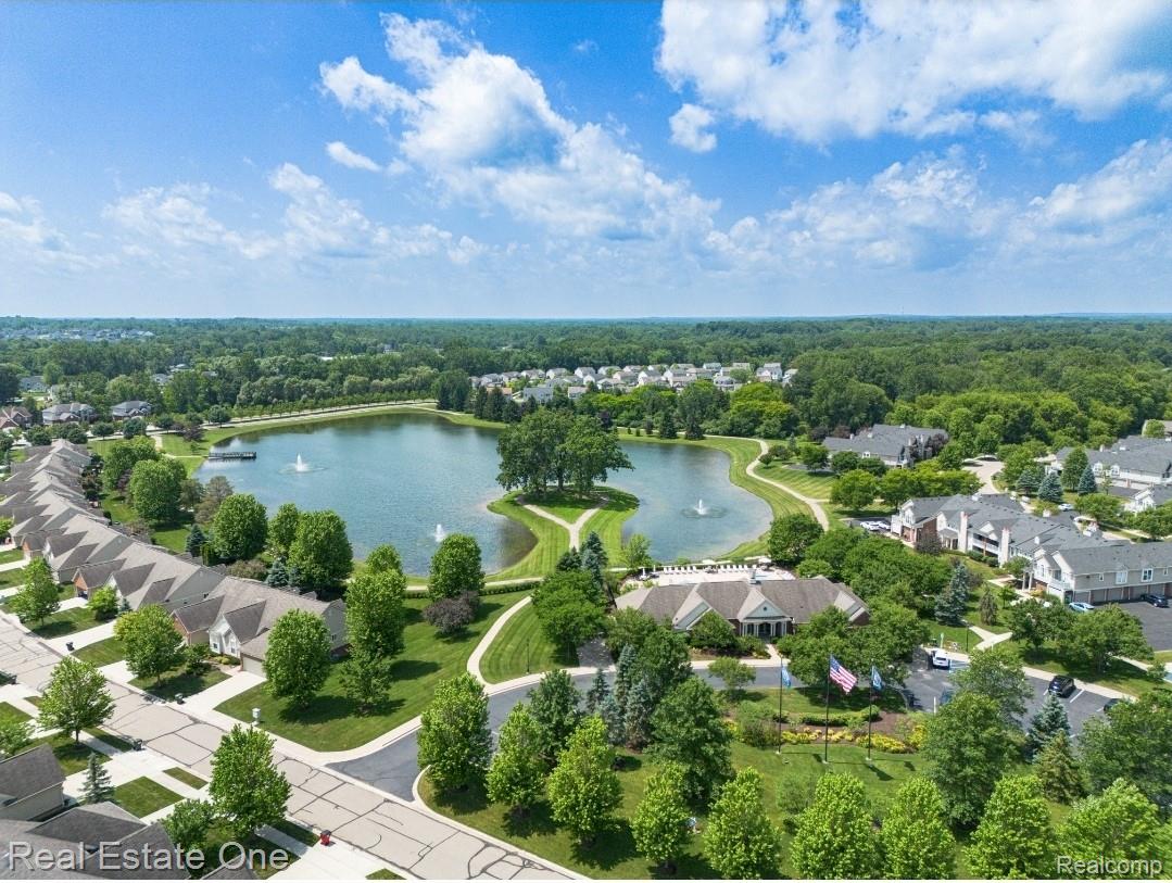 28406 OAKMONTE Circle E