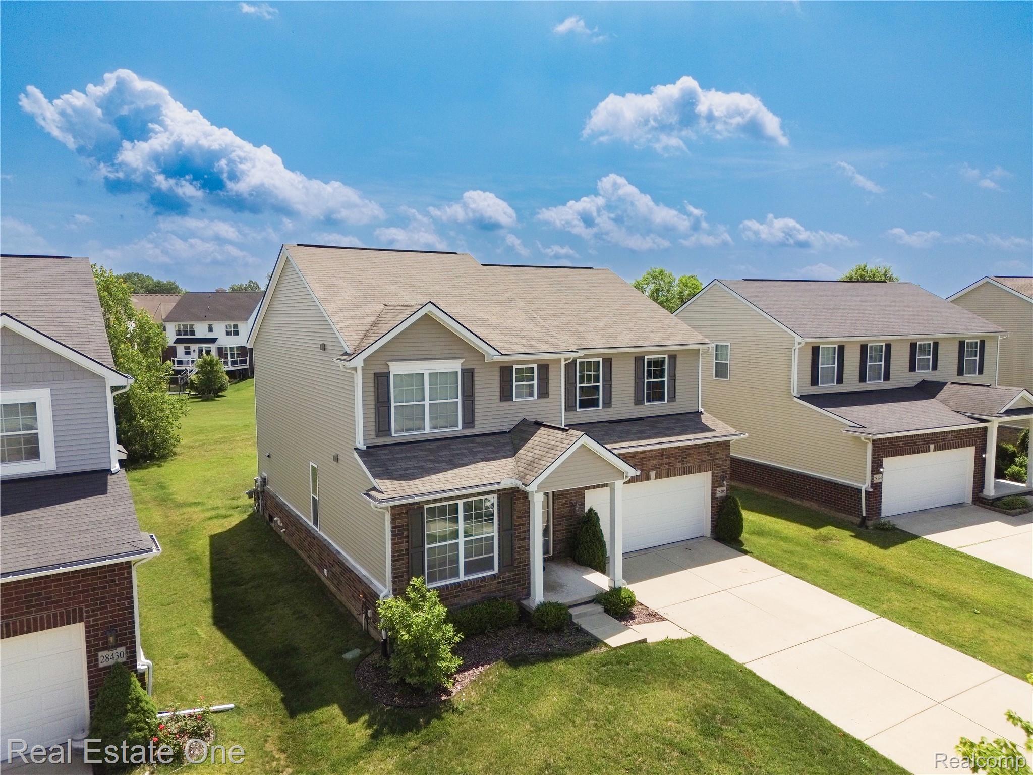 28406 OAKMONTE Circle E