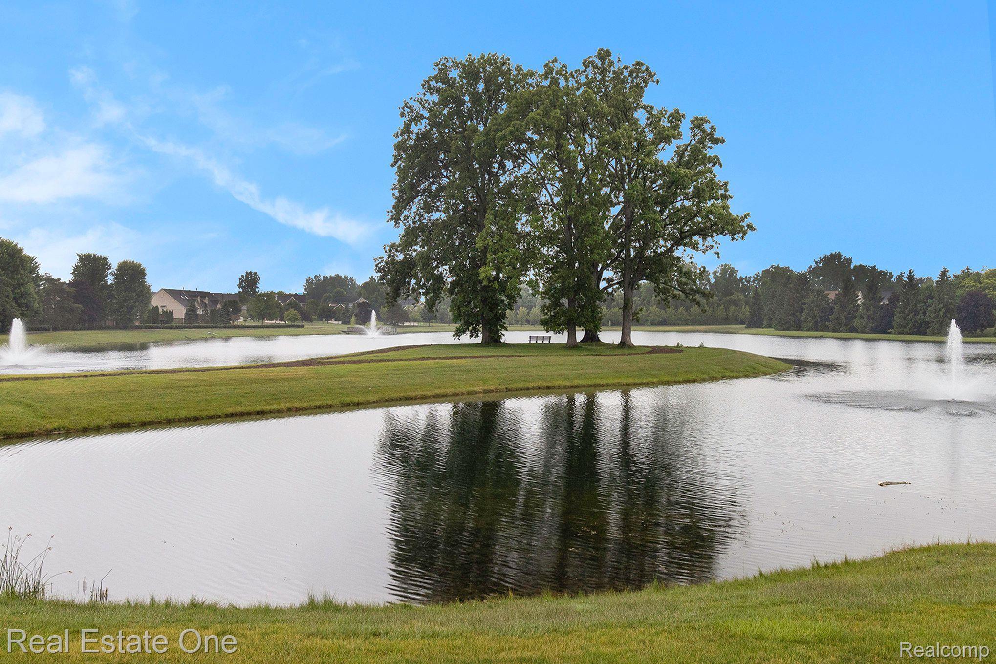 28406 OAKMONTE Circle E