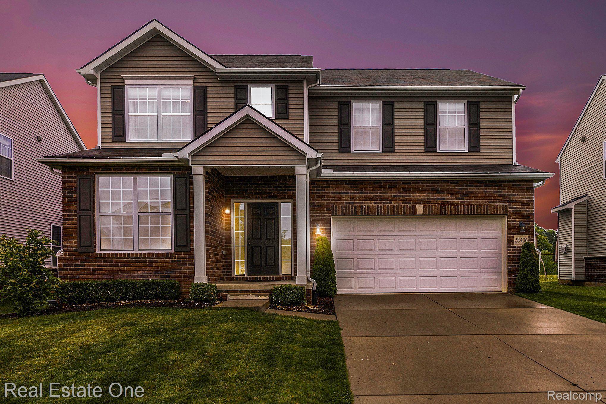 28406 OAKMONTE Circle E