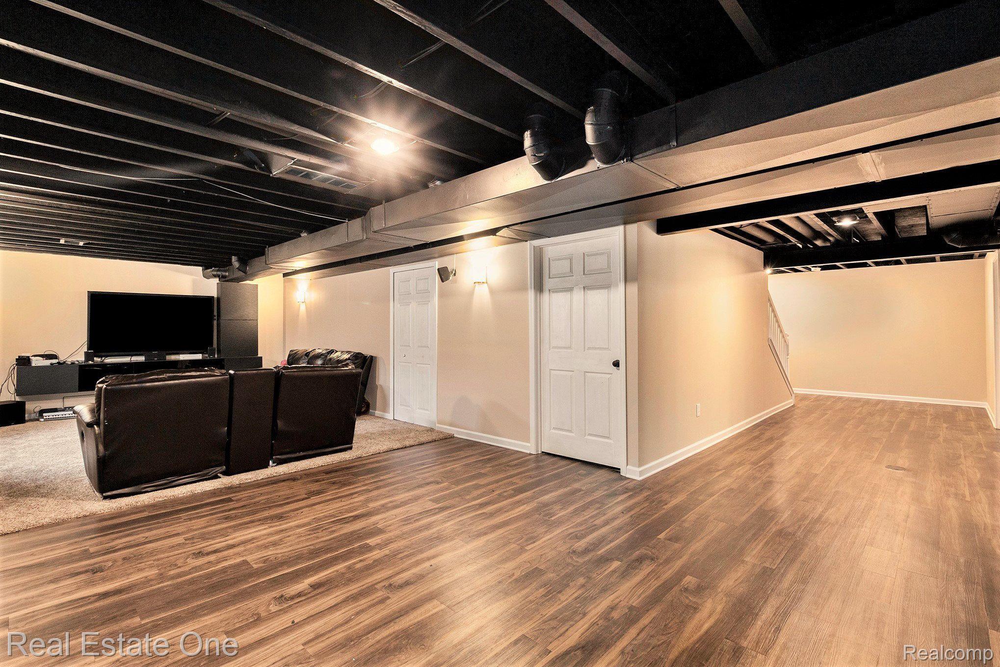 28406 OAKMONTE Circle E