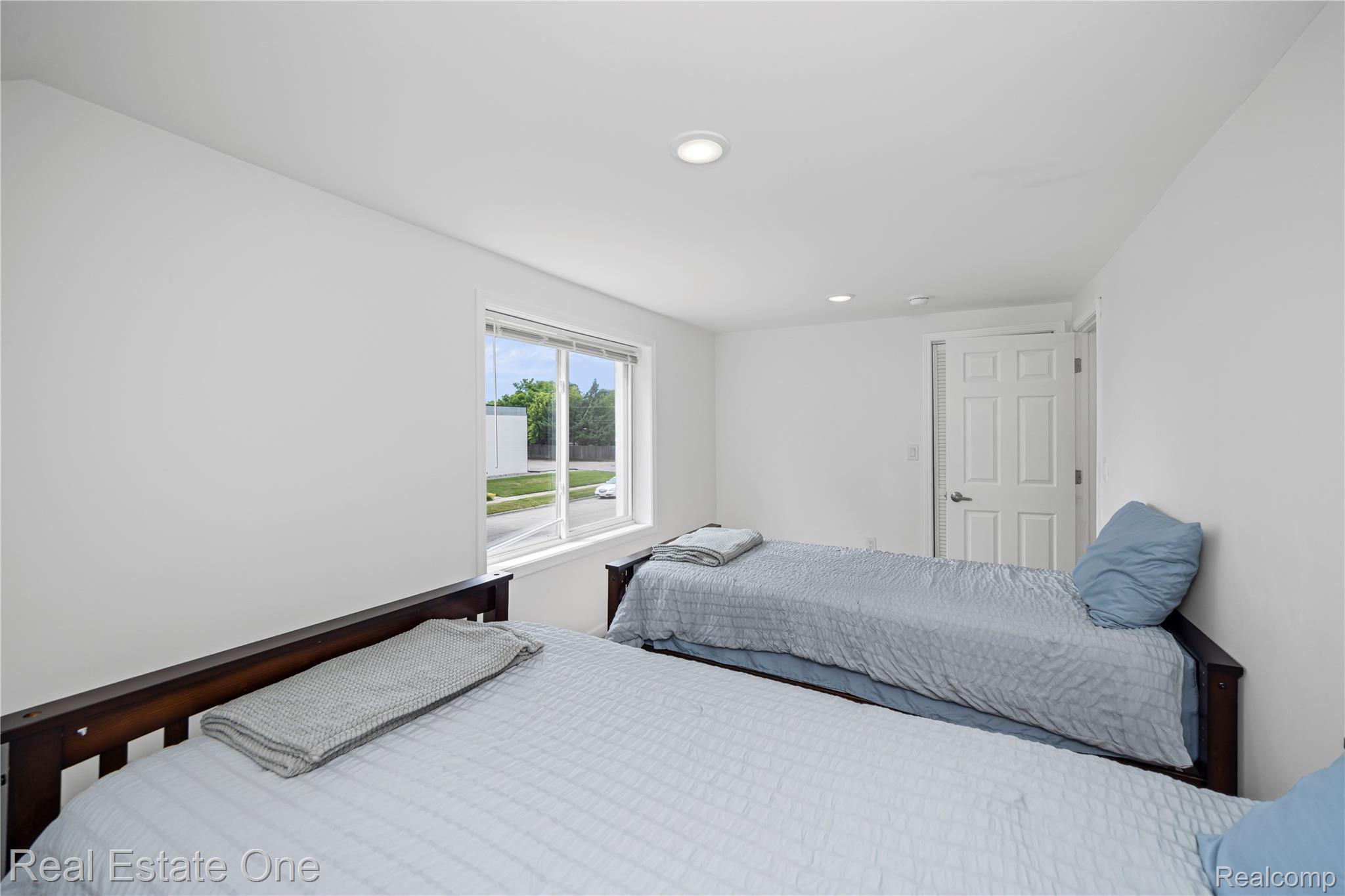 3420 Fairmont Road