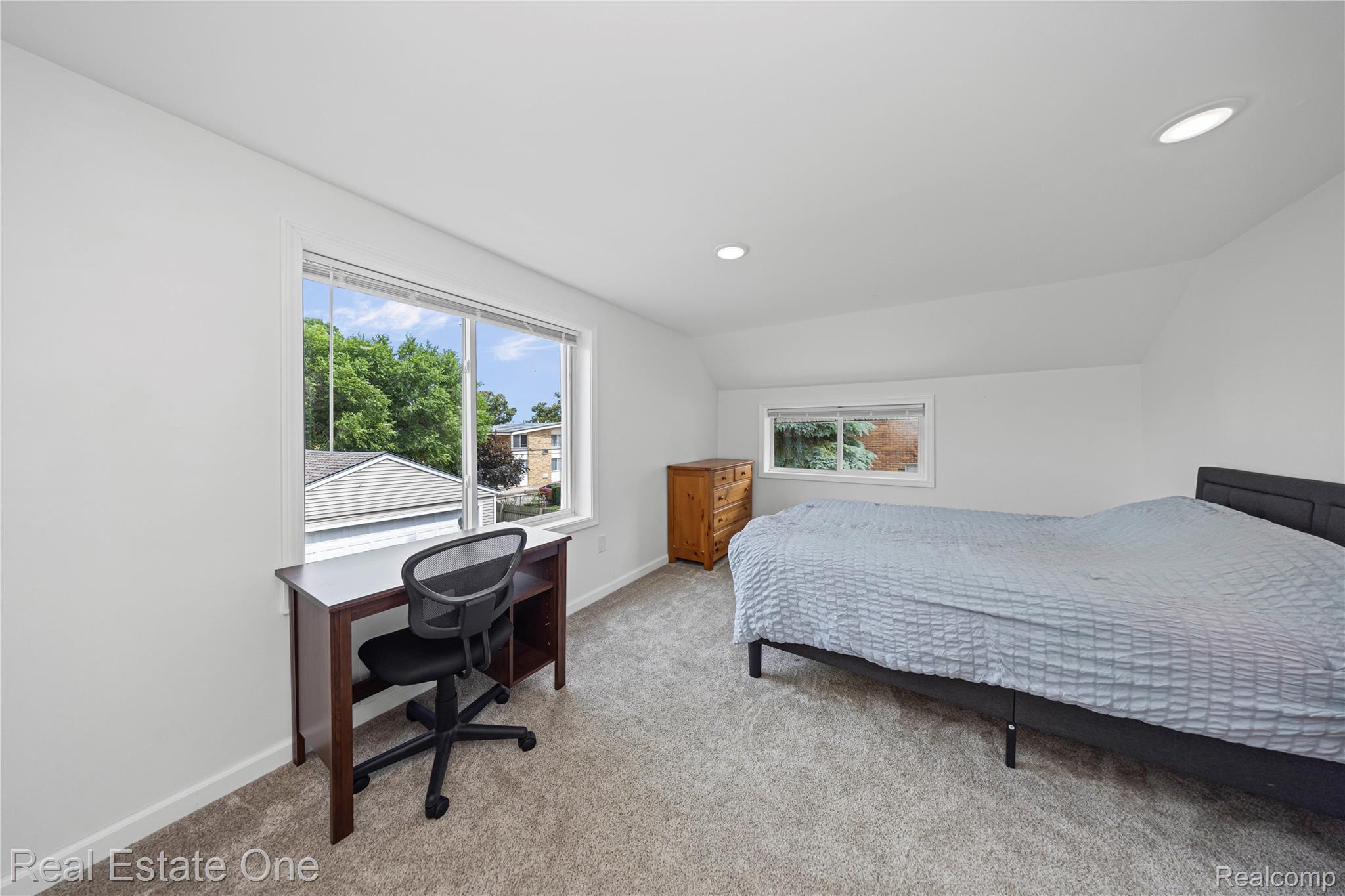 3420 Fairmont Road