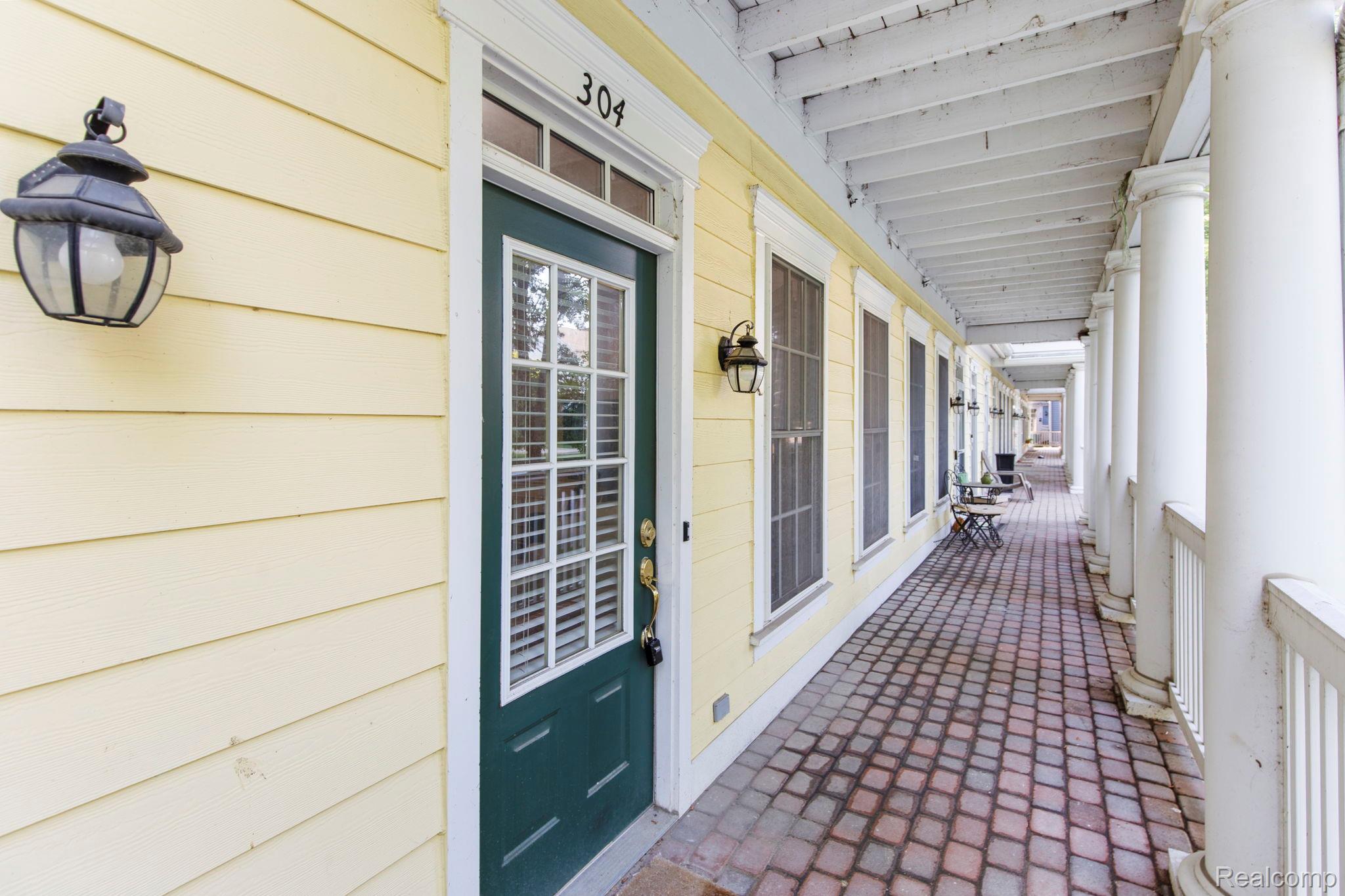 304 Constitution Street