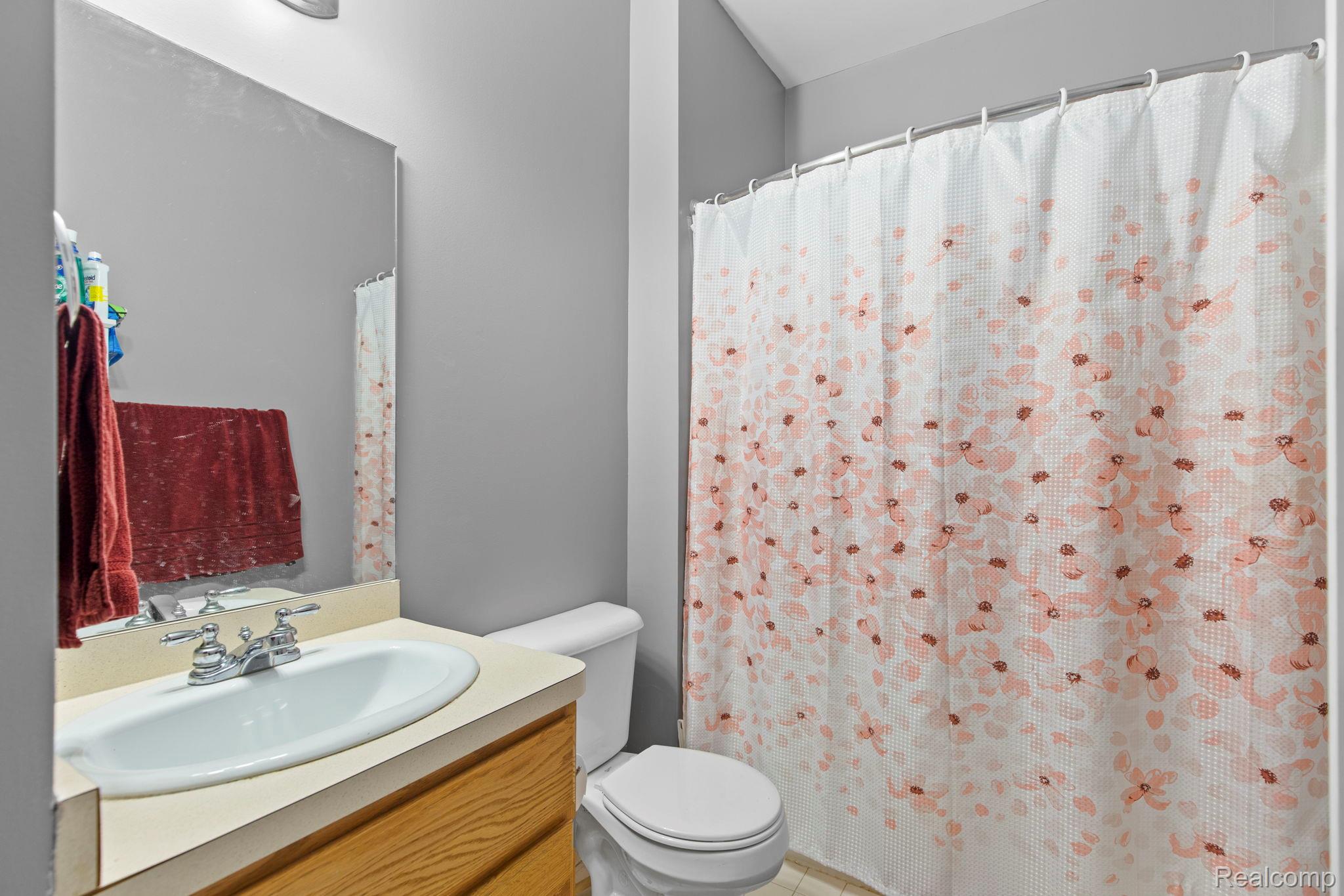 304 Constitution Street