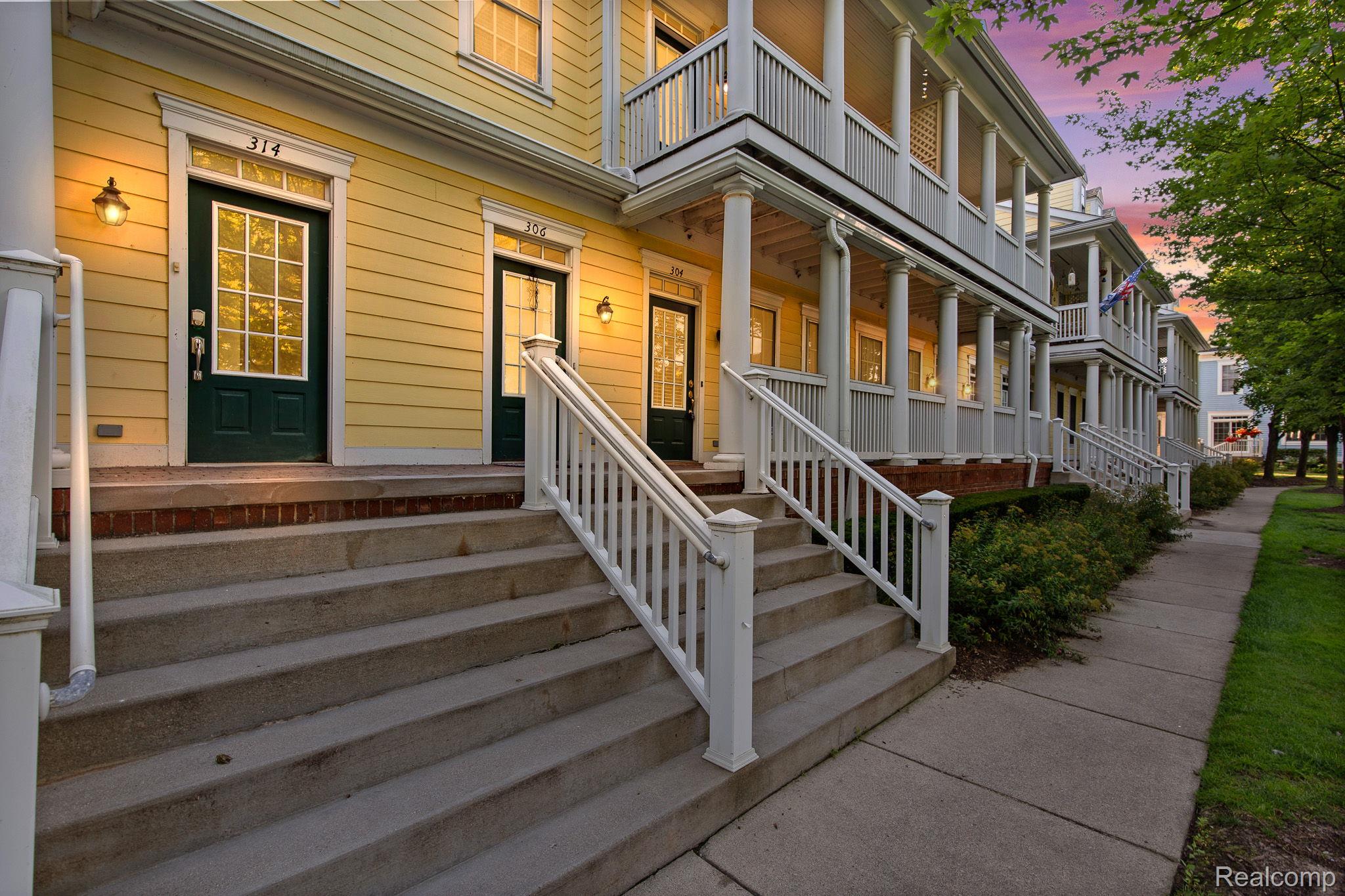 304 Constitution Street