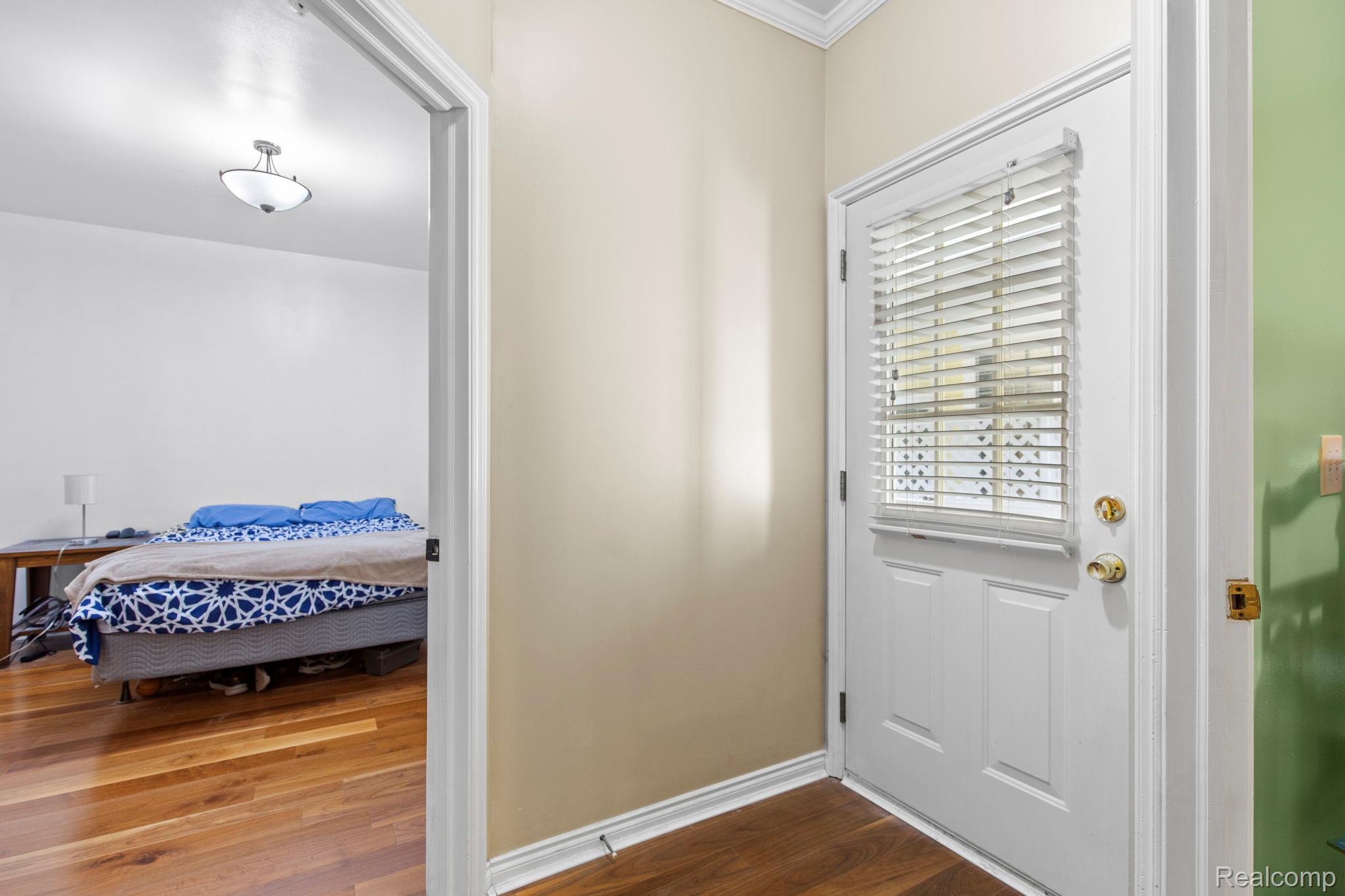 304 Constitution Street