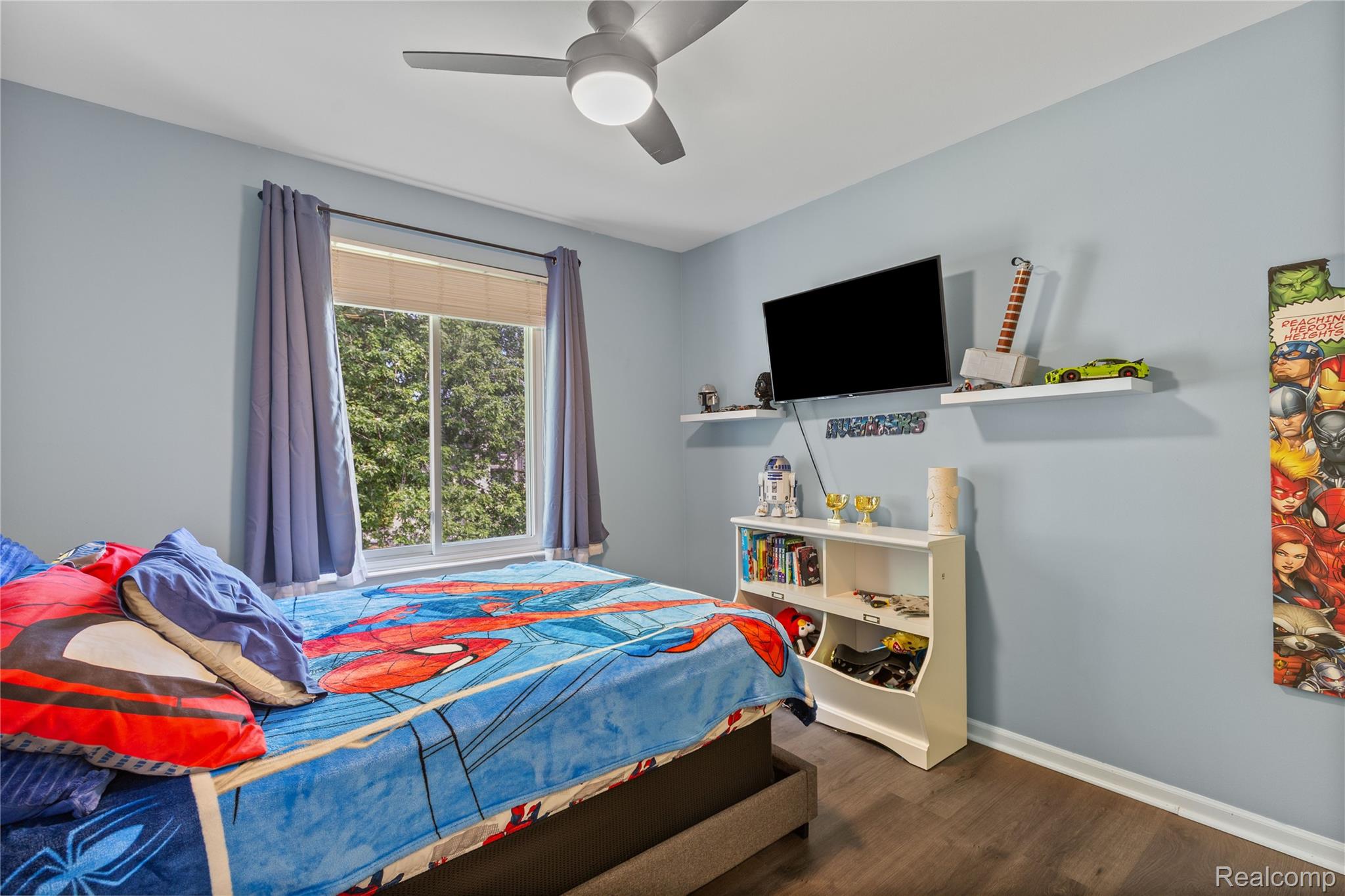 19296 Shadyside Street