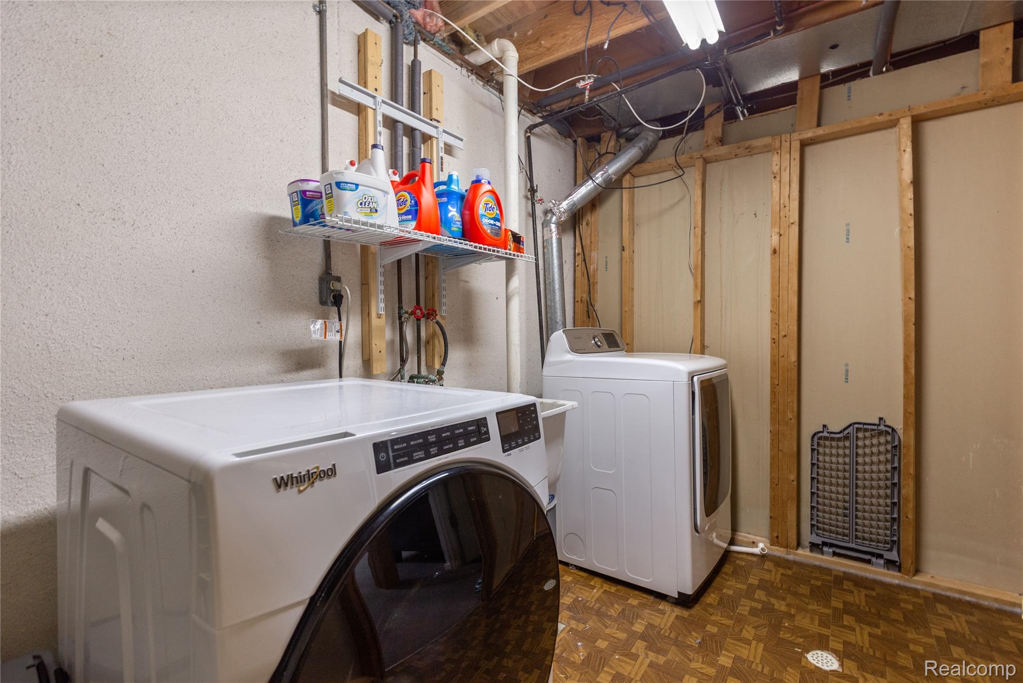 19296 Shadyside Street