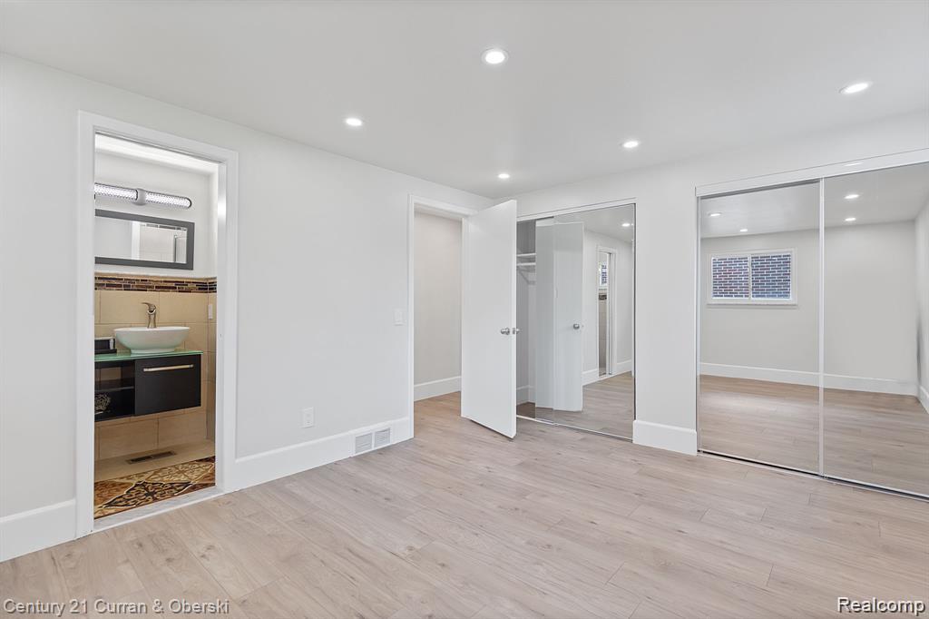 1386 Three Mile Drive