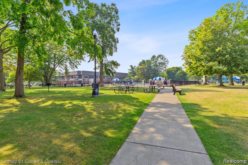 1386 Three Mile Drive