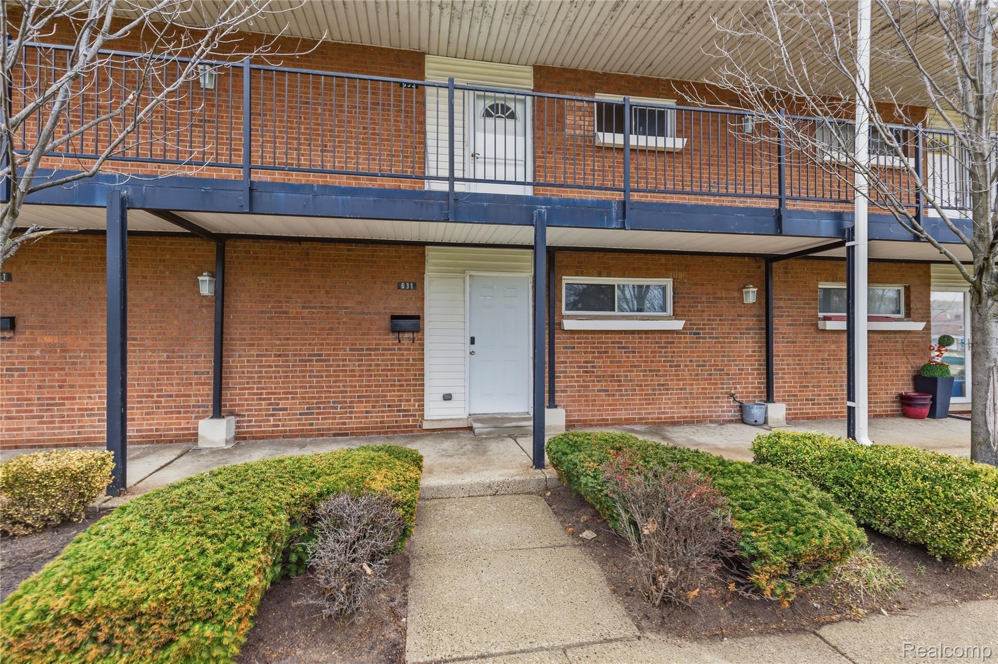 631 McDougall Street