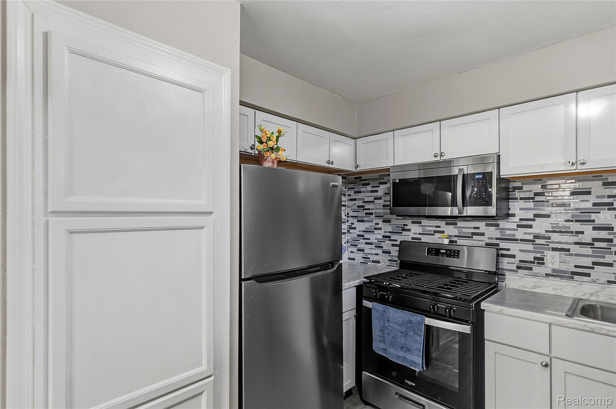 631 McDougall Street