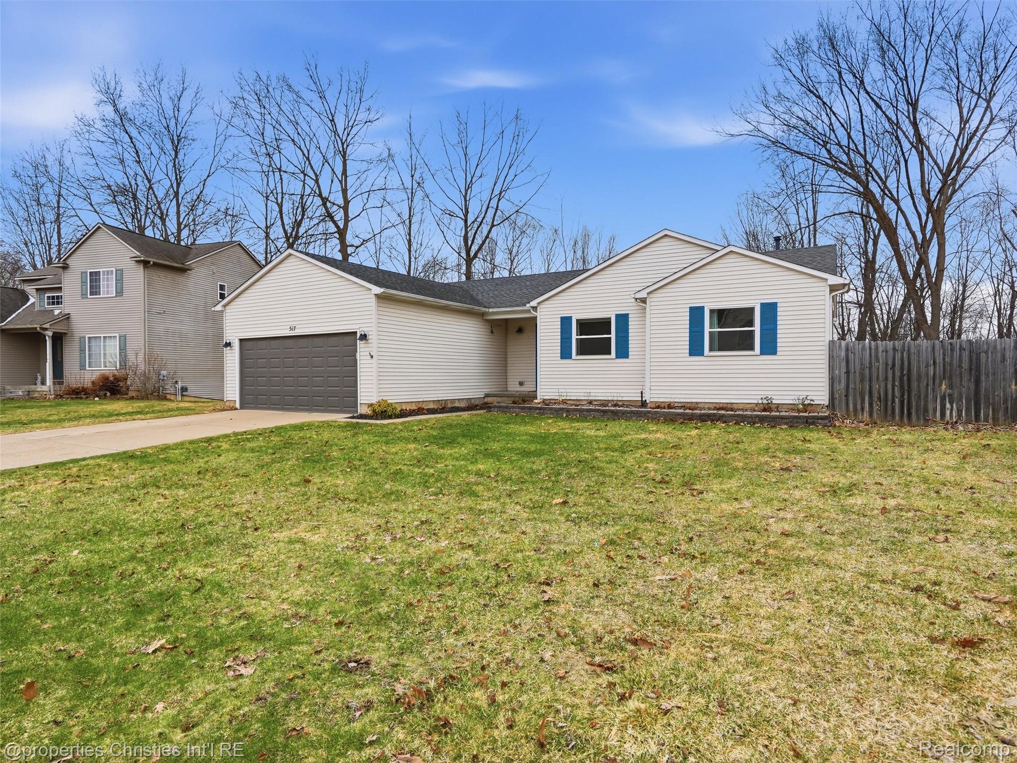 517 Cove View Drive