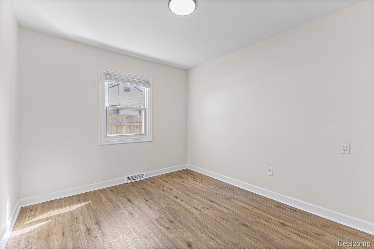 34948 Richard Street
