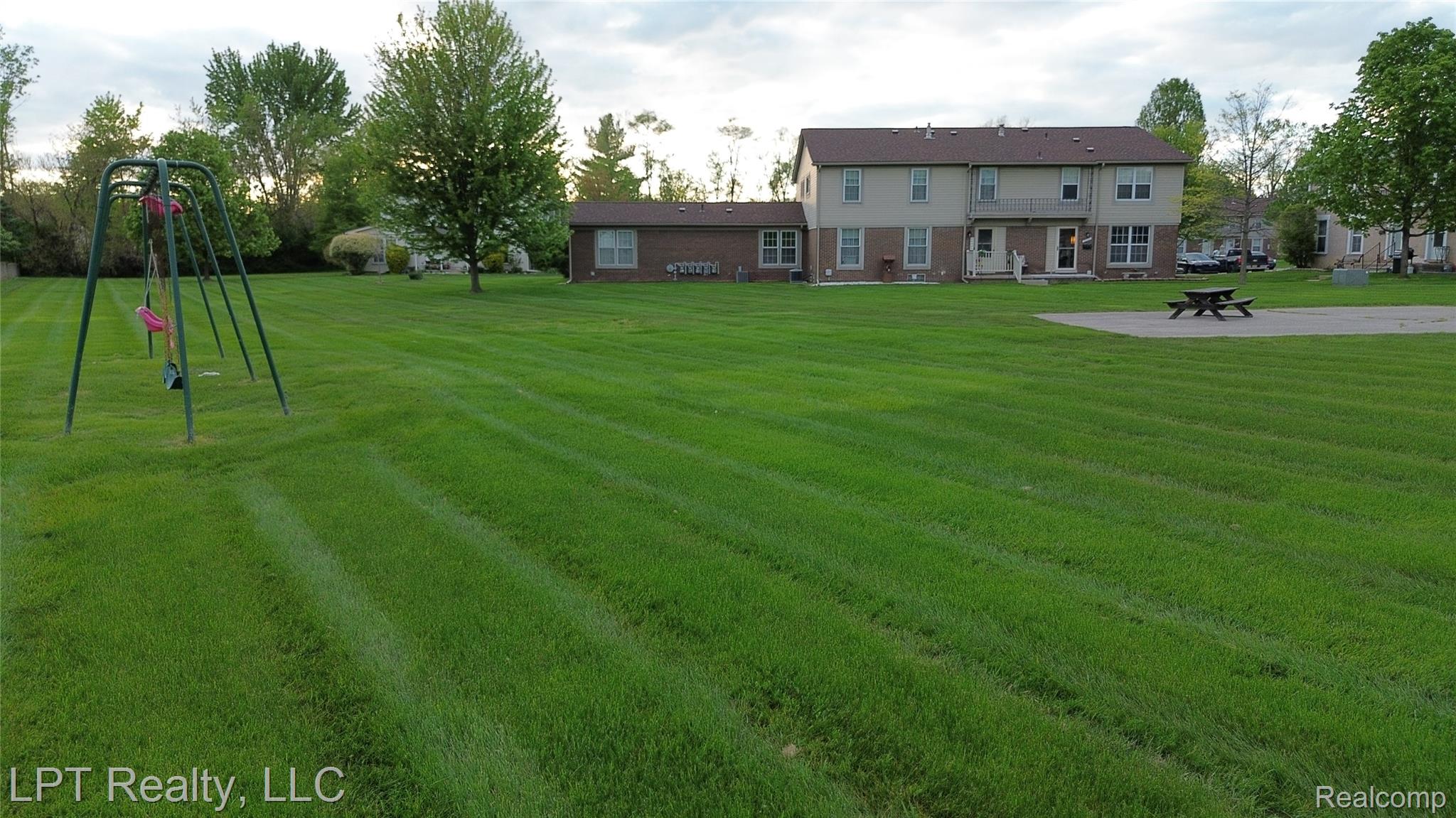 28382 Brookfield Court