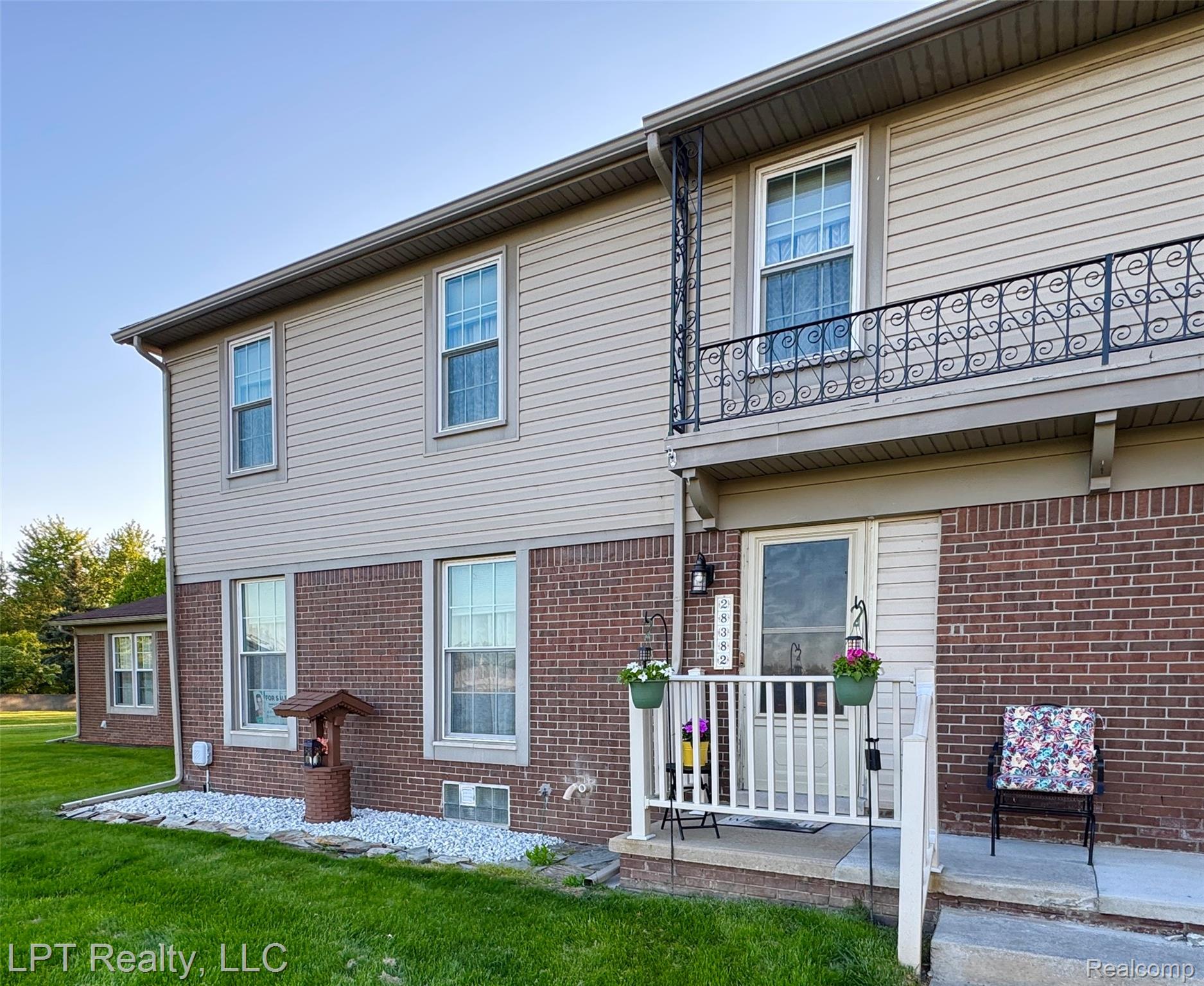28382 Brookfield Court