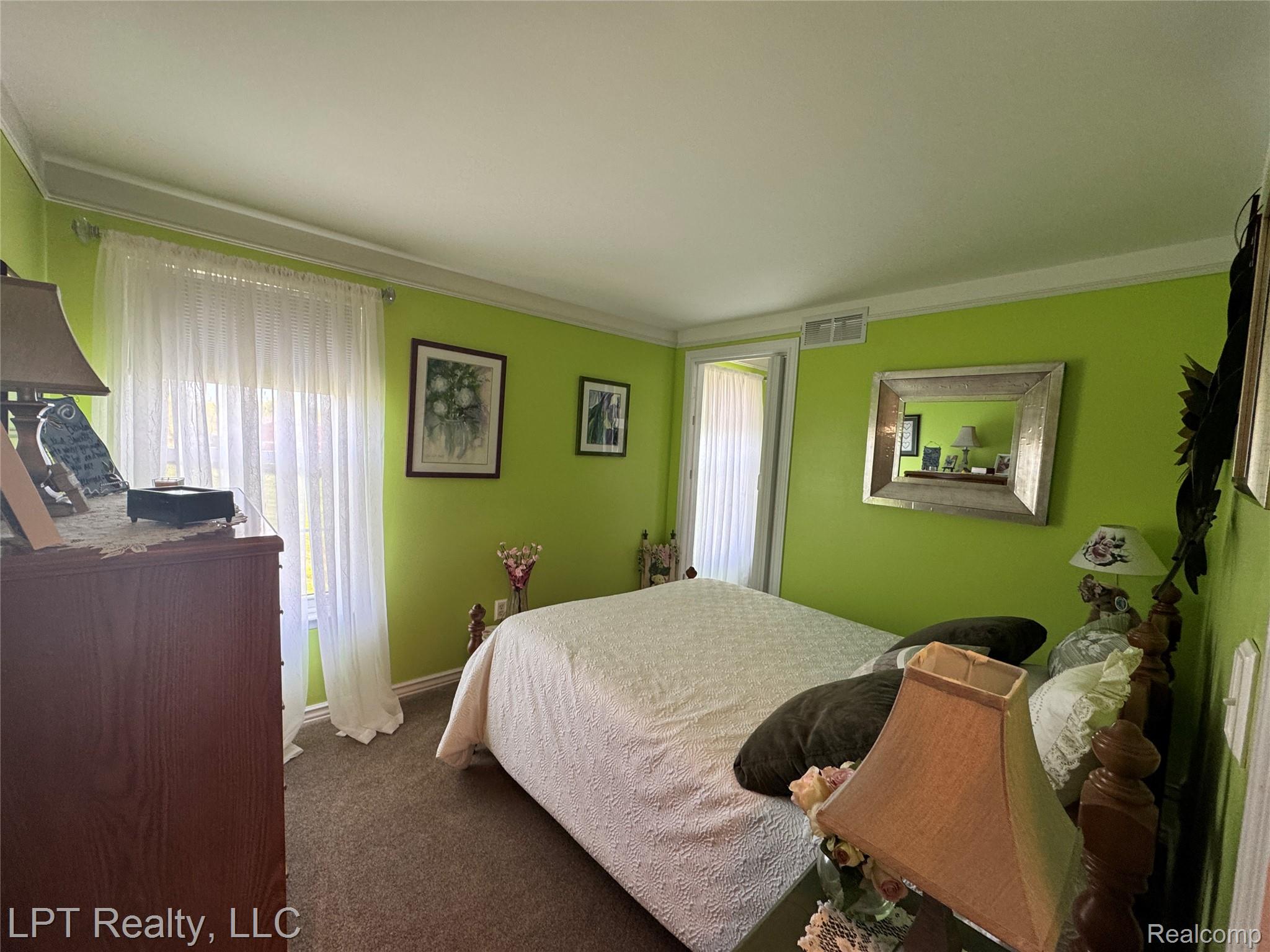 28382 Brookfield Court