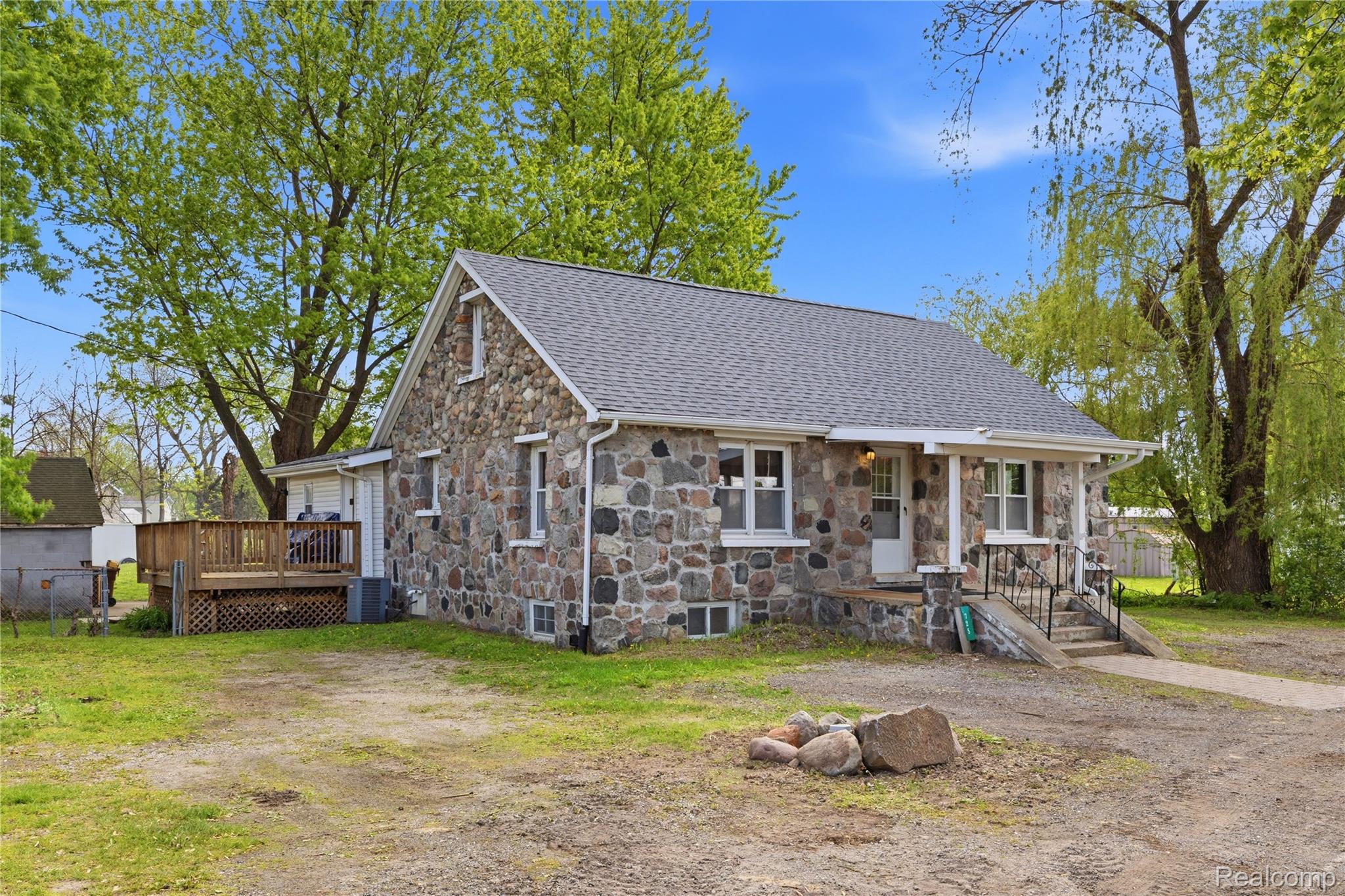 725 Mason Road