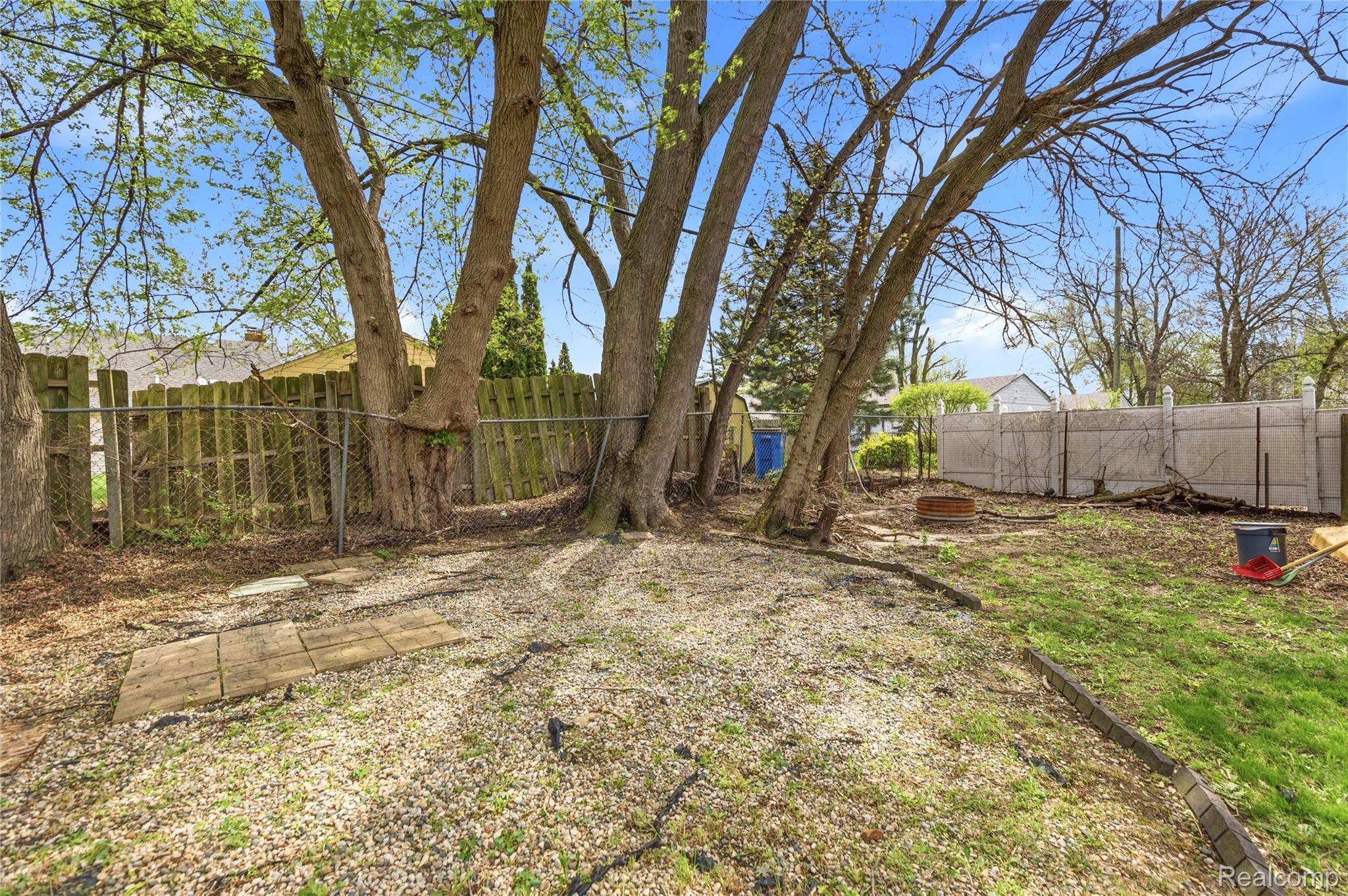 7466 Fenton Street