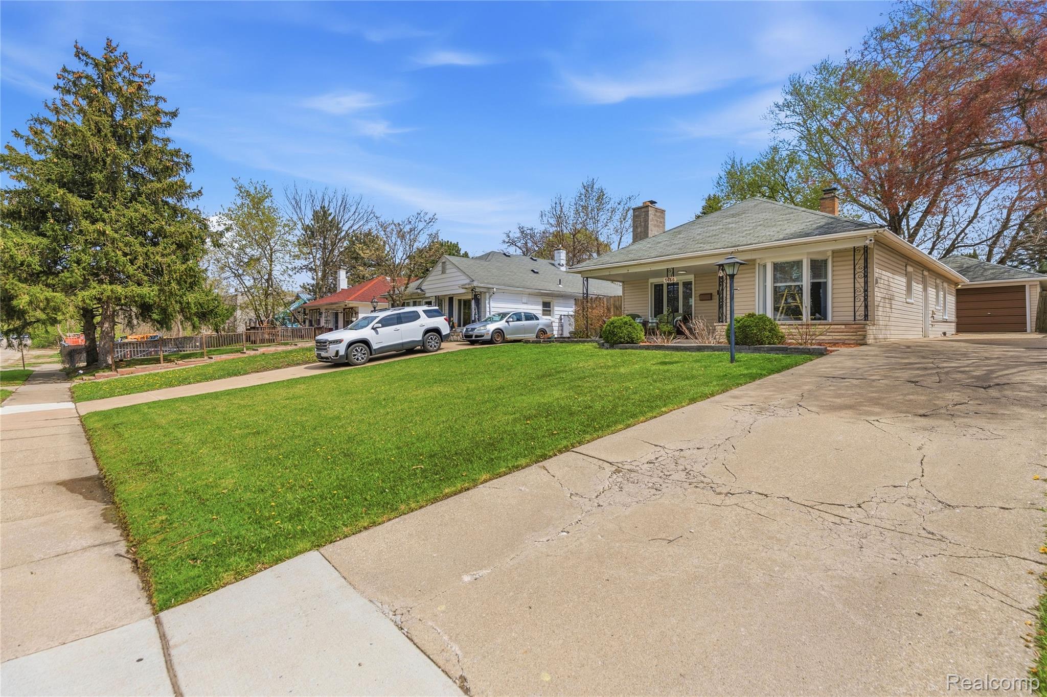 7466 Fenton Street