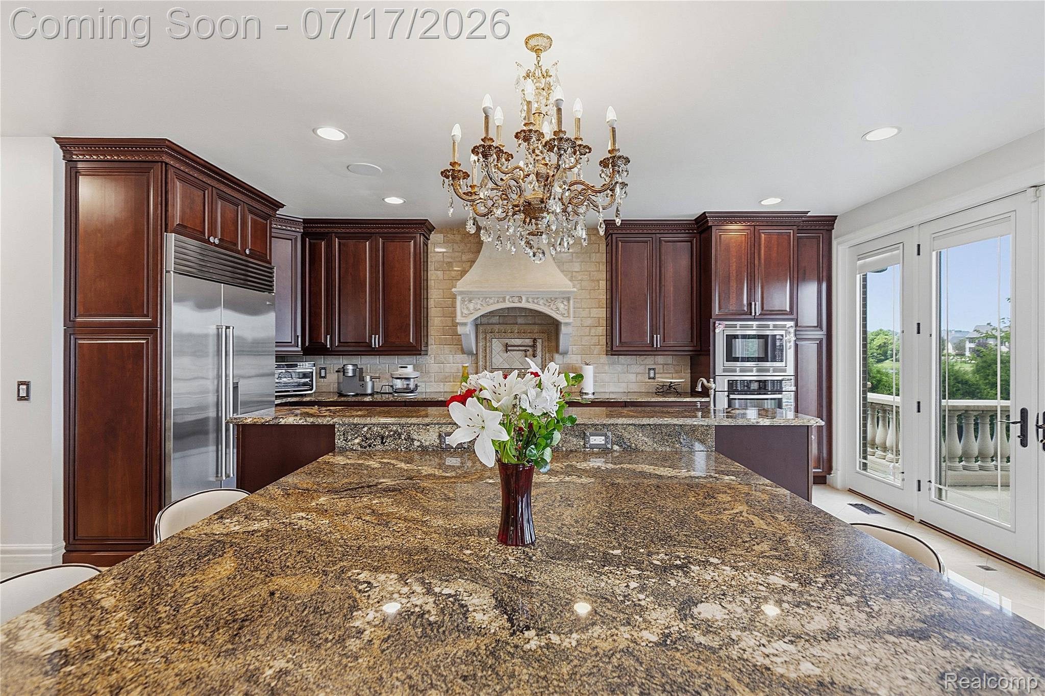 48554 STONERIDGE Drive
