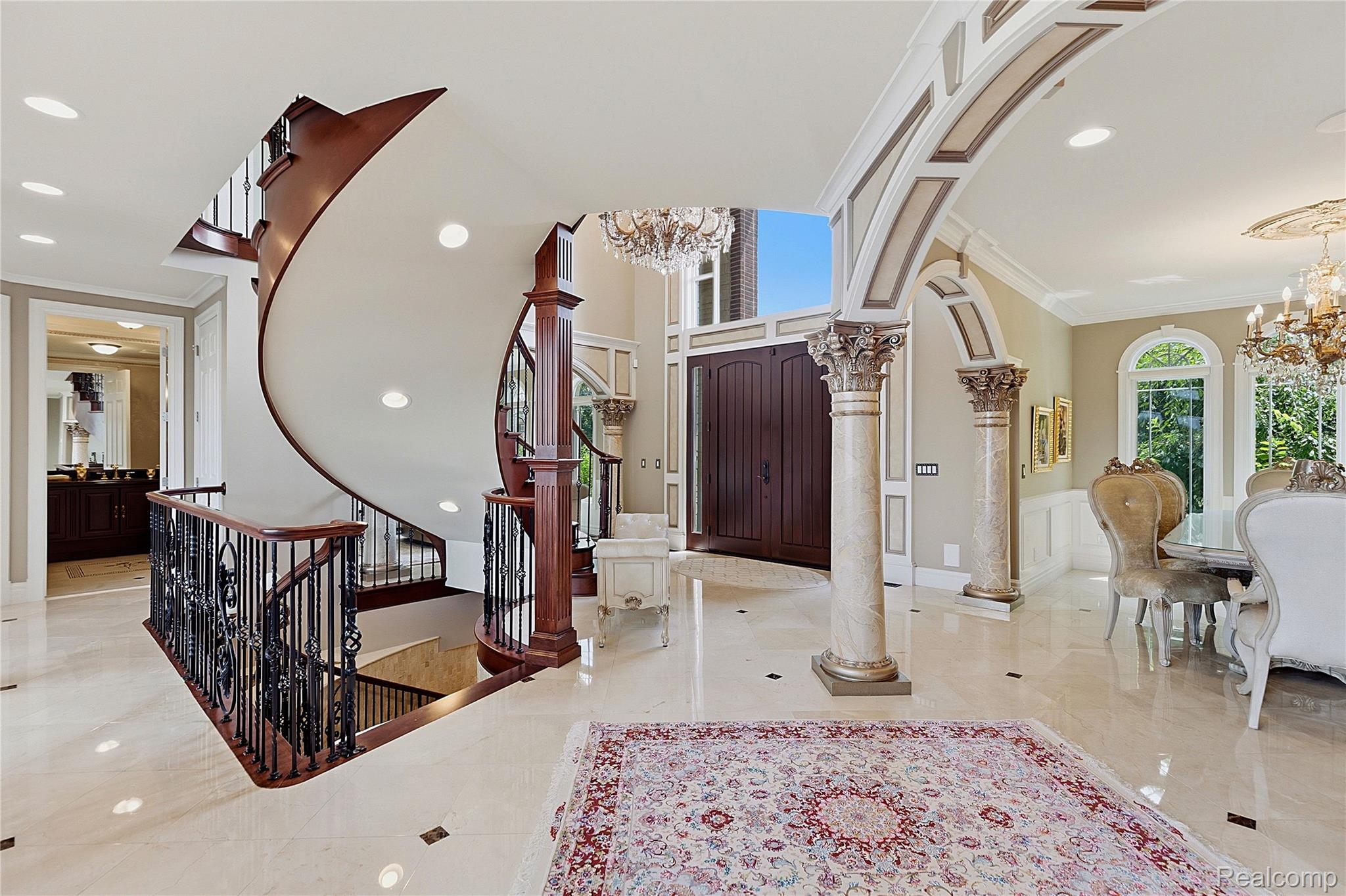 48554 STONERIDGE Drive