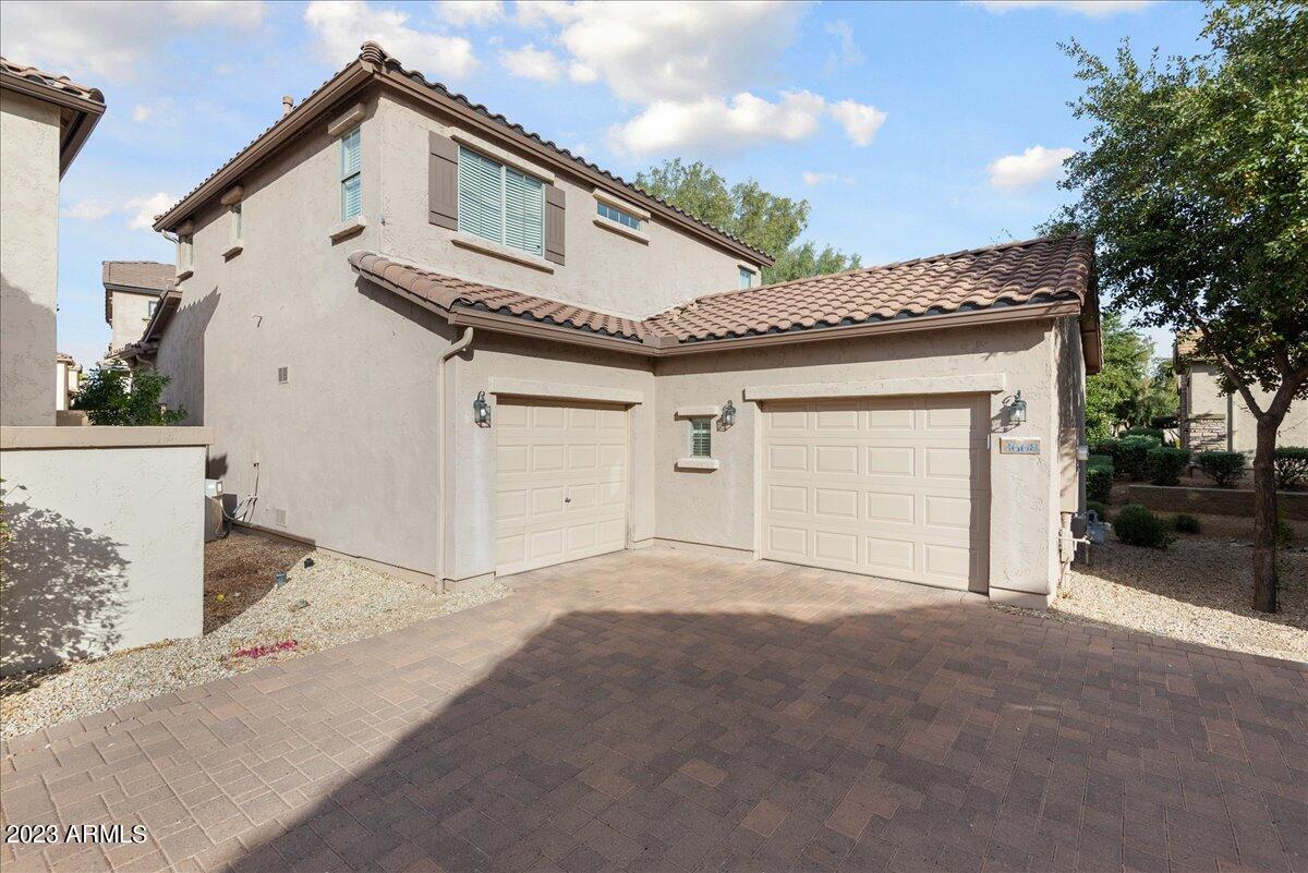 3668 W MUIRFIELD Court