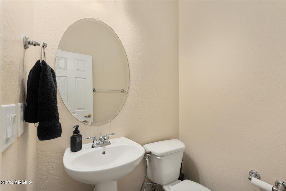3668 W MUIRFIELD Court