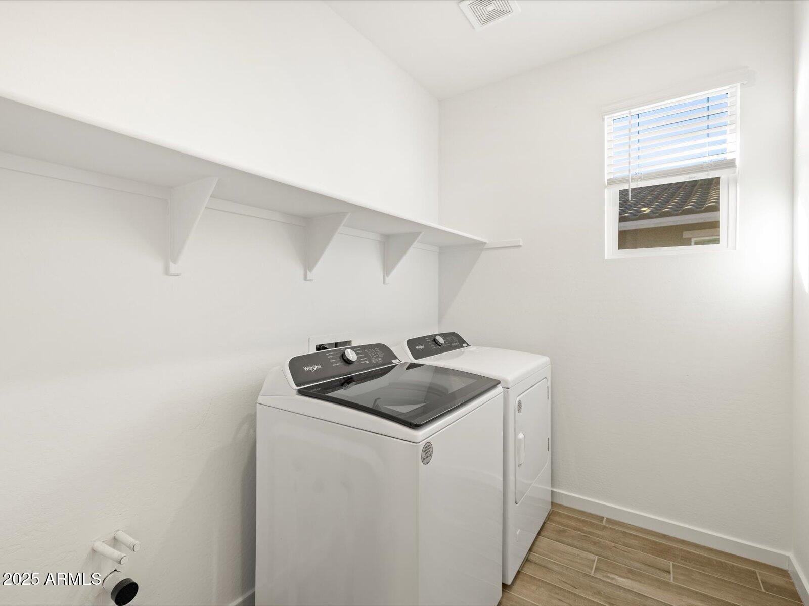 16084 W PRICKLY PEAR Trail