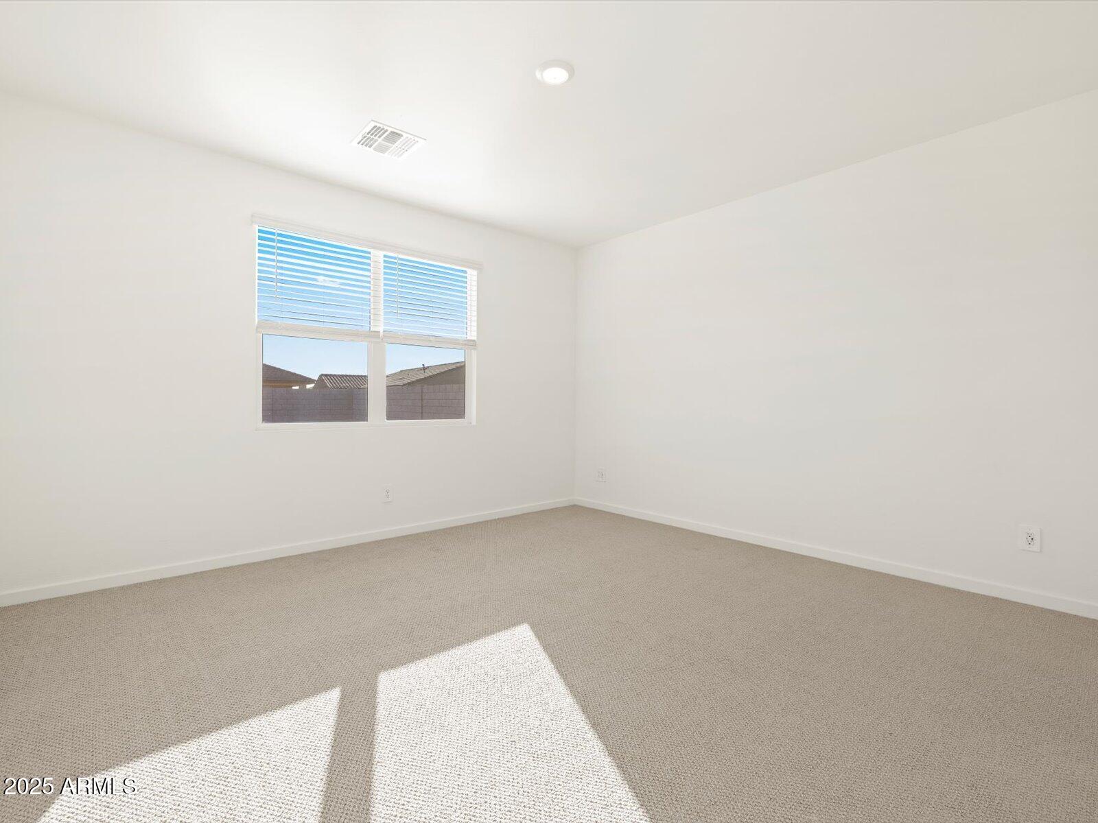 16084 W PRICKLY PEAR Trail